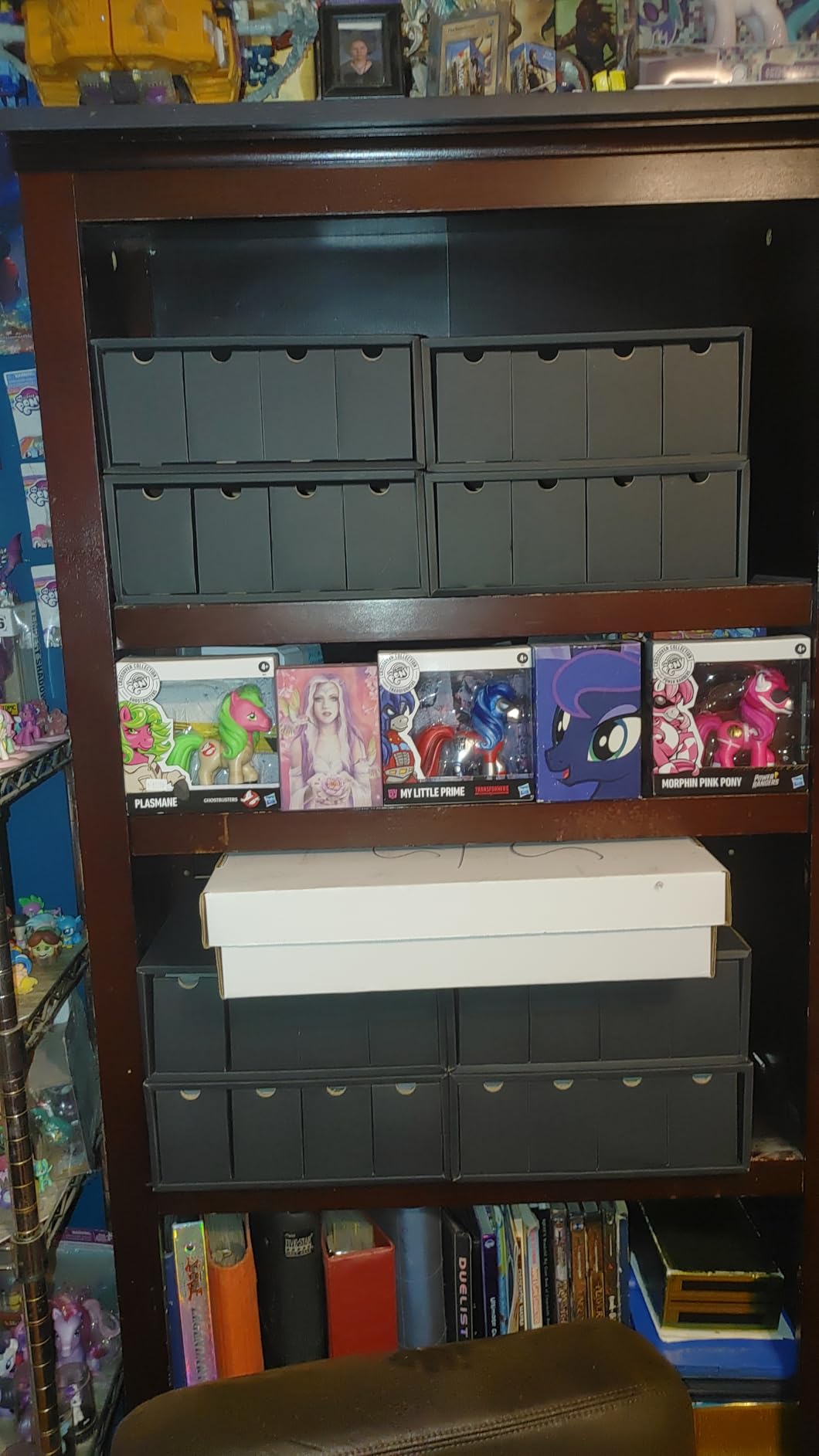 Resurhang 19200+ Large Trading Card Storage Box Card Collection with Separate Boxes and Label Stickers Soccer Sports Storage Compatible with Tcg Mtg (32 Drawers) customer photo 1