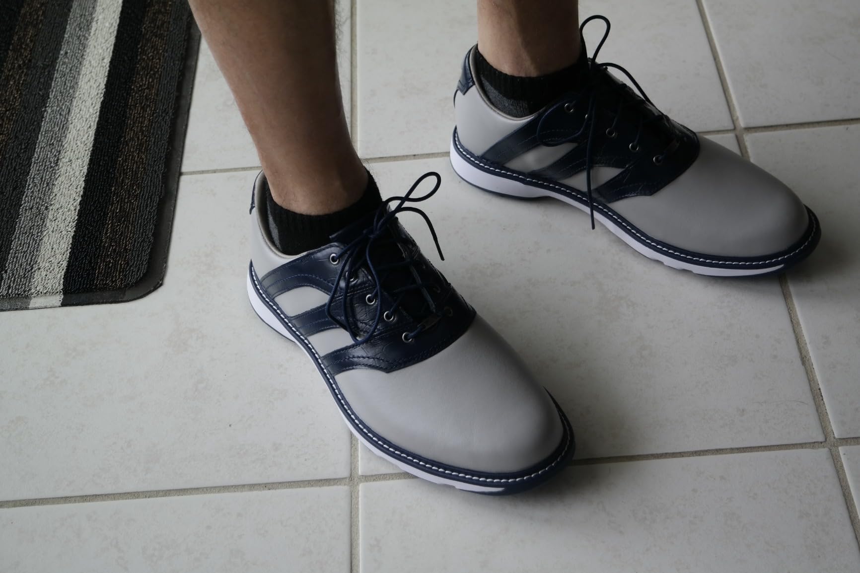 adidas Men's MC Z-traxion Spikeless Golf Shoes customer photo 1