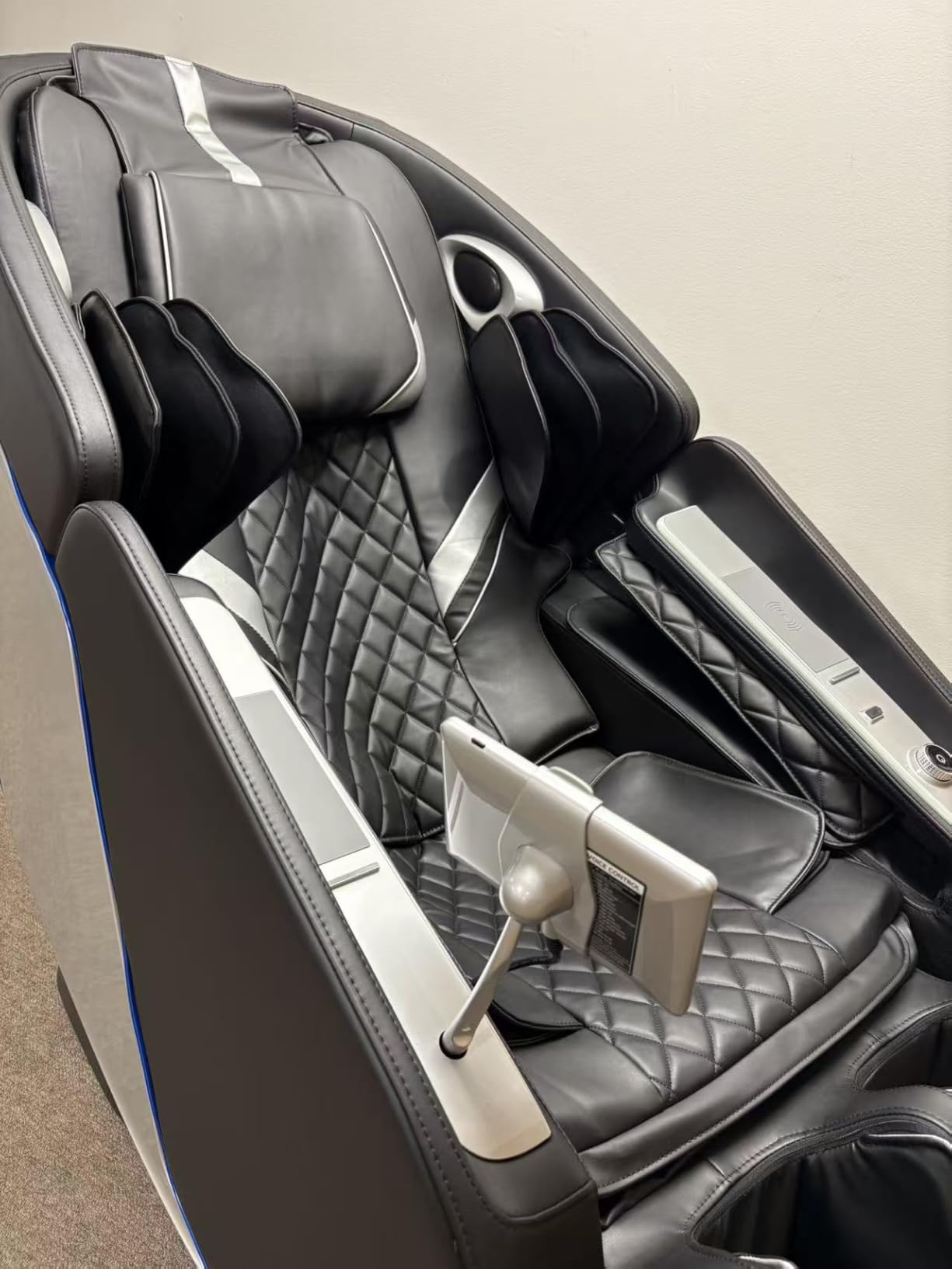 MassaMAX 4D Full Body Massage Chair for Daily Comfort Upgrade-Yoga Stretch, AI Voice Control, 55