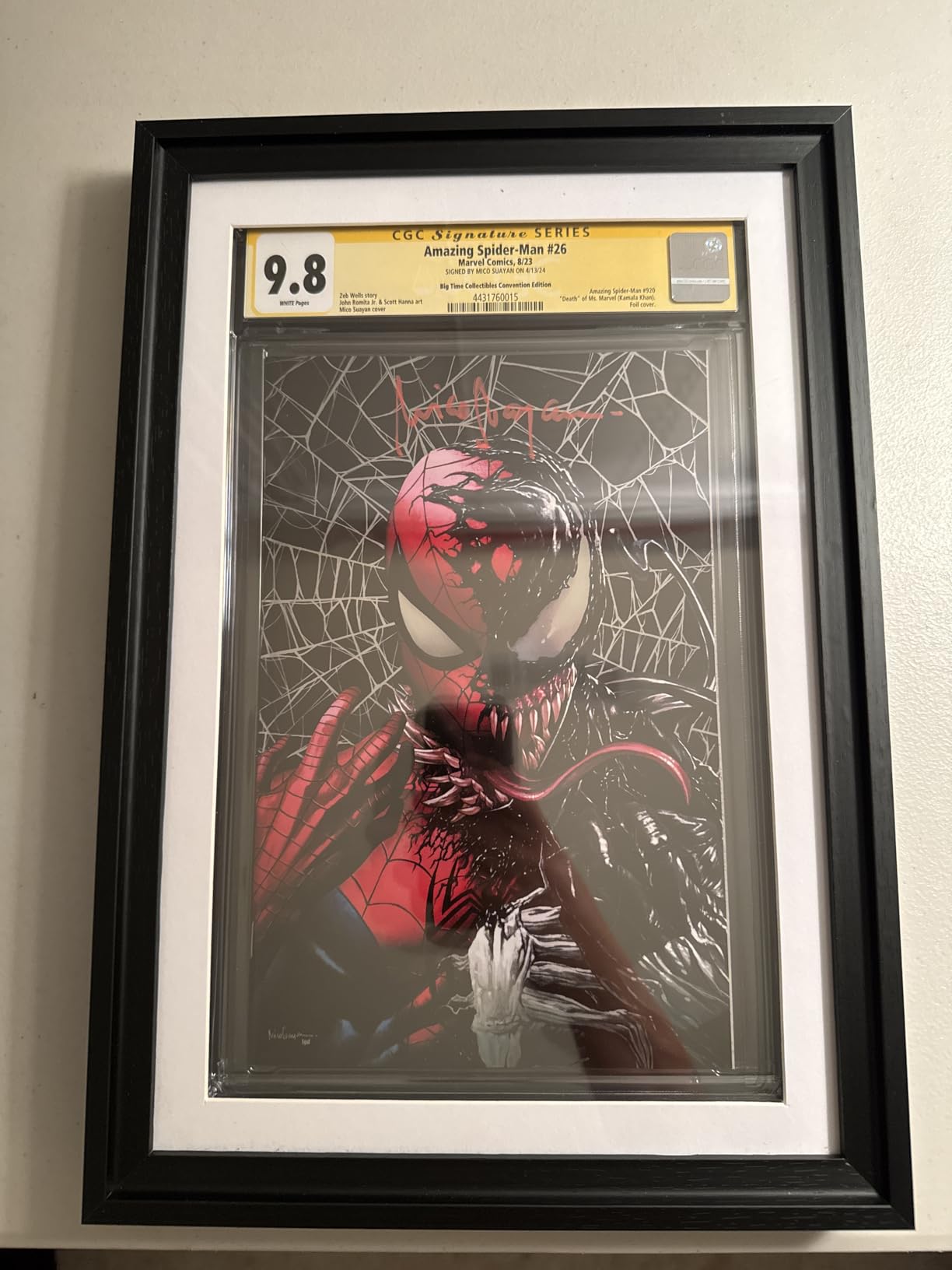 Single Graded Comic Book Frame, Solid Wood, White Mat | Fits Standard CGC Graded Comics, Solid Wood, White Mat, Single Slab Display, Wall Mounted, Gift for Comic Book Collectors customer photo 1