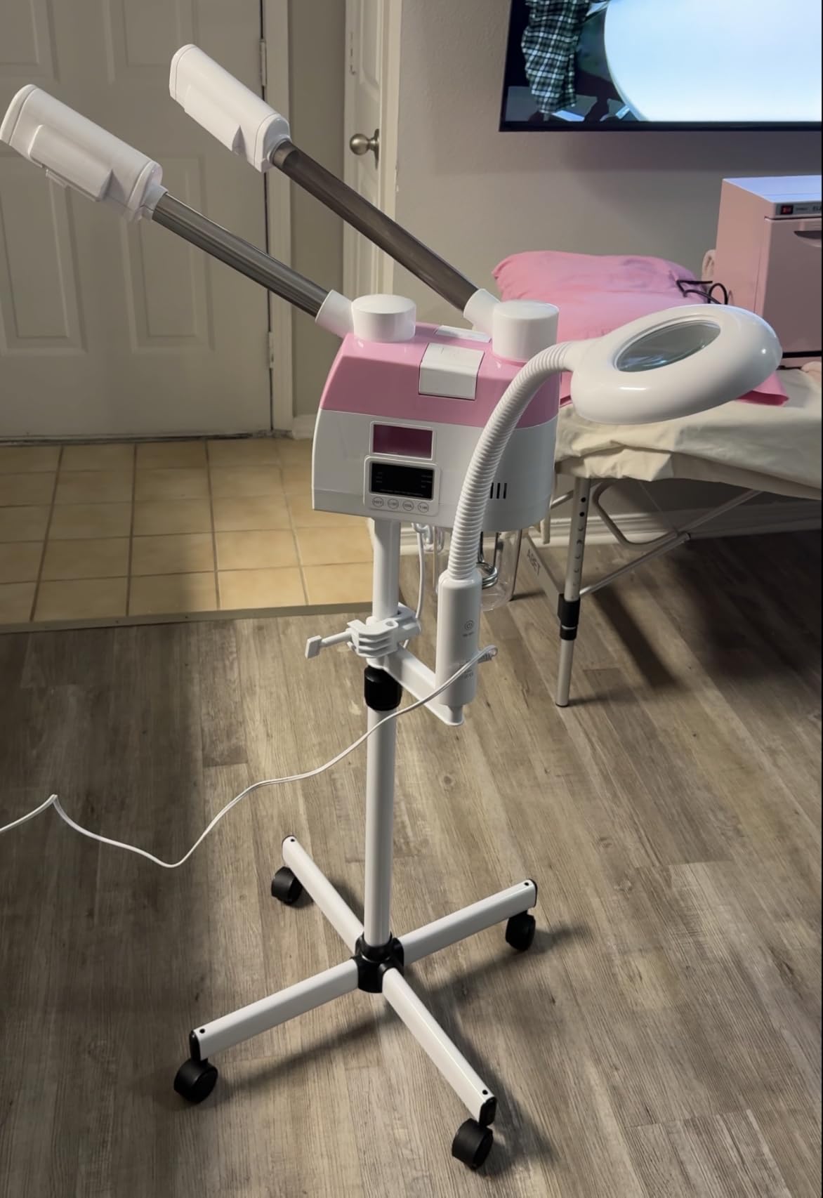 Professional Facial Steamer, 3 in 1 Facial Steamer with 5X Magnifying Lamp Hot & Cool Mist, Esthetician Steamer on Wheels, Stand Face Steamer with Time Setting for Home Salon Spa customer photo 1