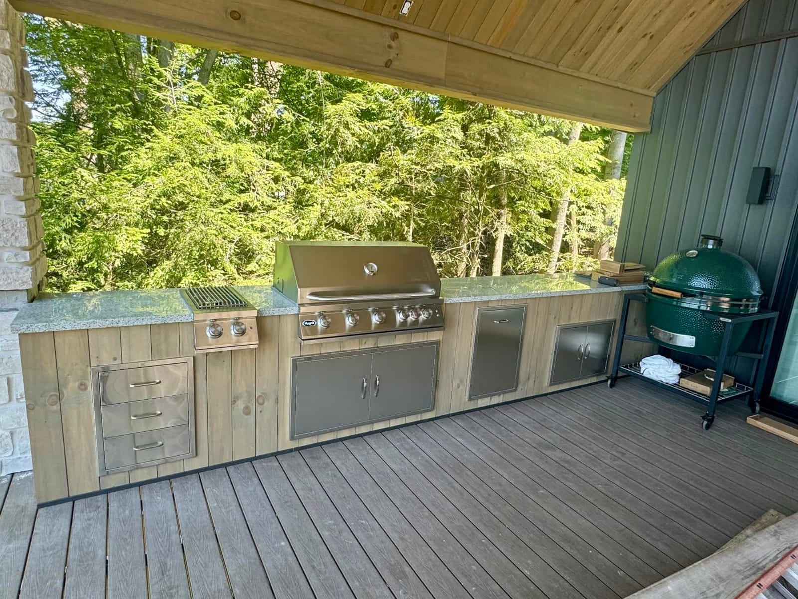VEVOR Outdoor Kitchen Doors 31W x 24H Inch 304 Stainless Steel Double Doors | for BBQ Island, Grilling Station, Outside Cabinet, BBQ Access Flush Mount Double Wall Vertical Door, with Handles and Hooks customer photo 1