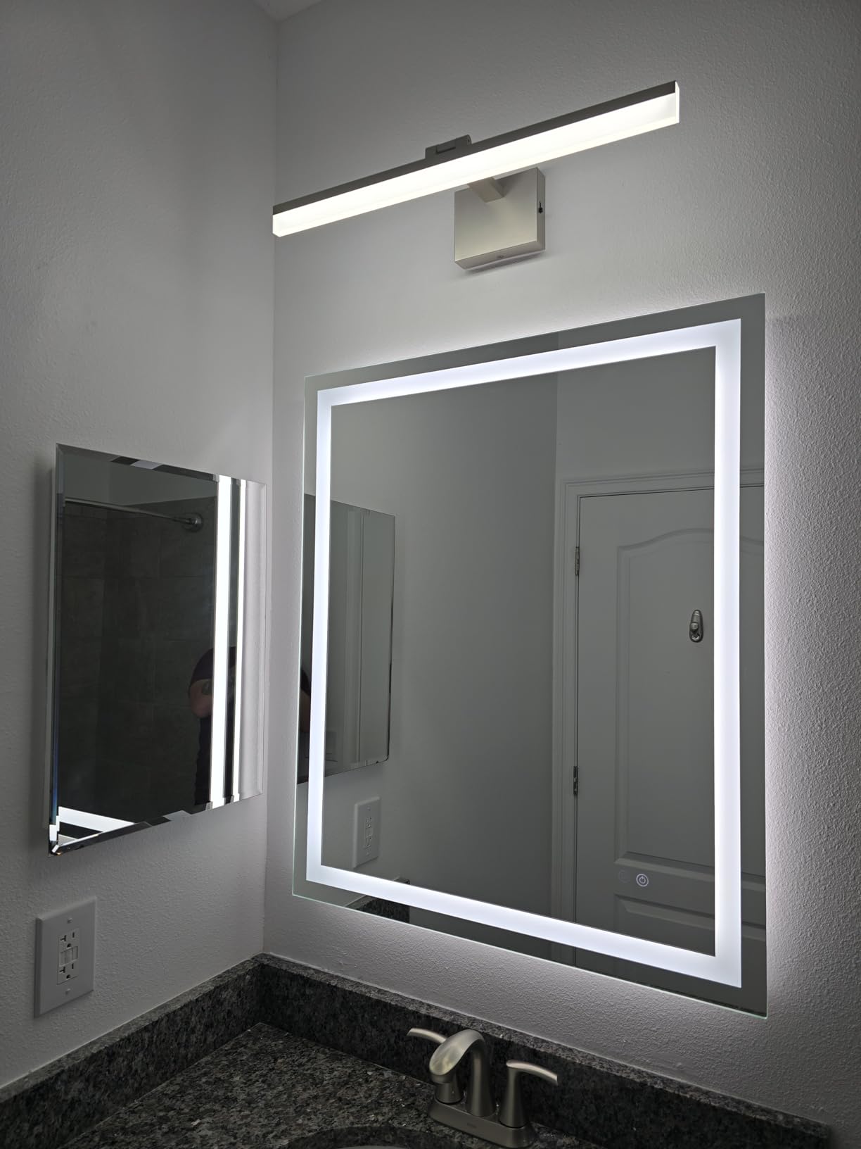 Keonjinn 24x36 Inch LED Bathroom Mirror with Lights, Frontlit & Backlit | Lighted Bathroom Mirror, 3-Color Temperature & Stepless Dimmable Lighting, Fast & Safe Defogging, Effortless Installation customer photo 1