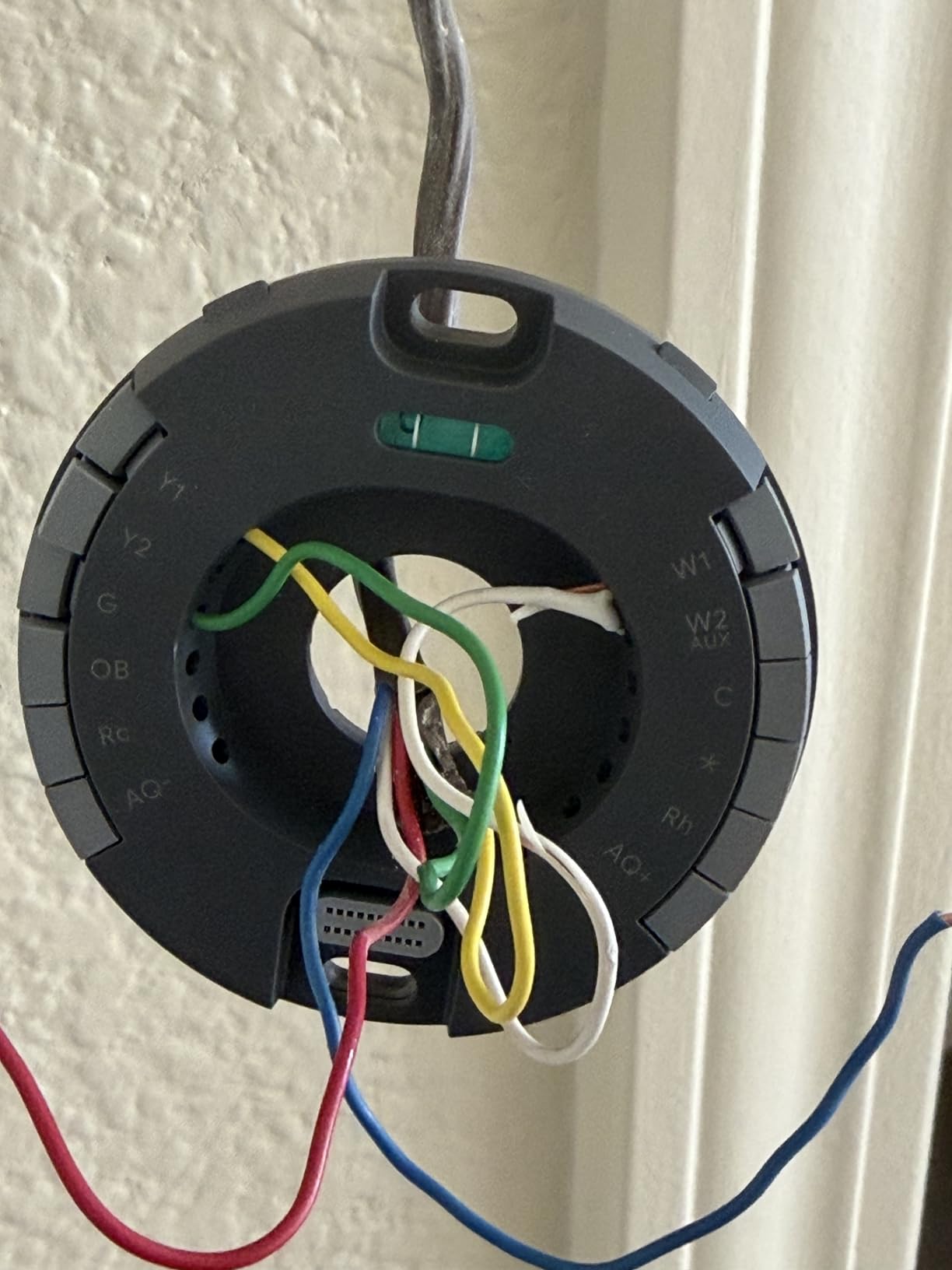 Google Nest Learning Thermostat (4th gen) + Nest Temperature Sensor (2nd gen) - Obsidian customer photo 2