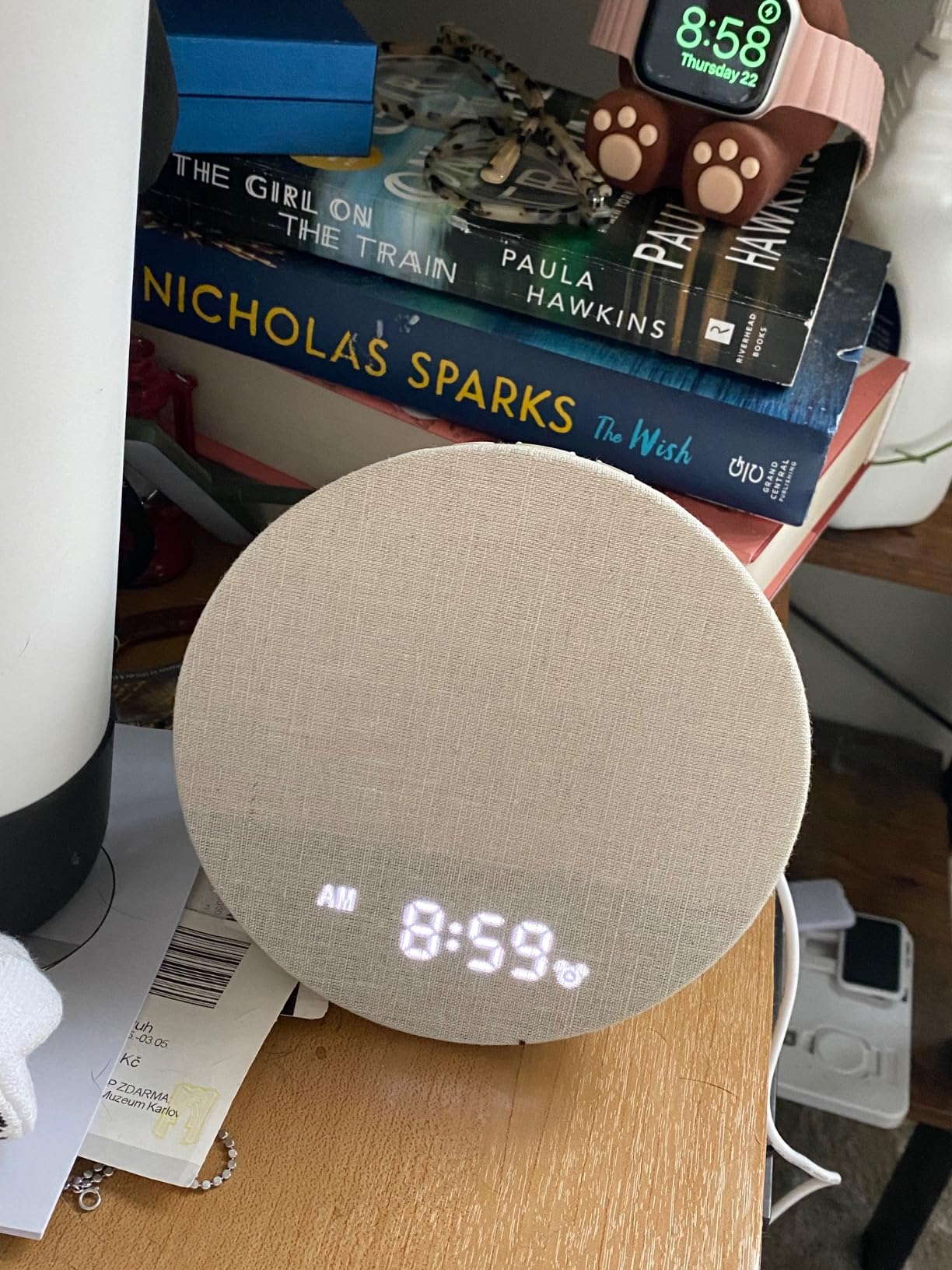 Dreamegg Sunrise 1 - Sunrise Alarm Clock, Sound Machine for Sleep, Customizable Sleep Routines, 29 Soothing Sounds customer photo 1