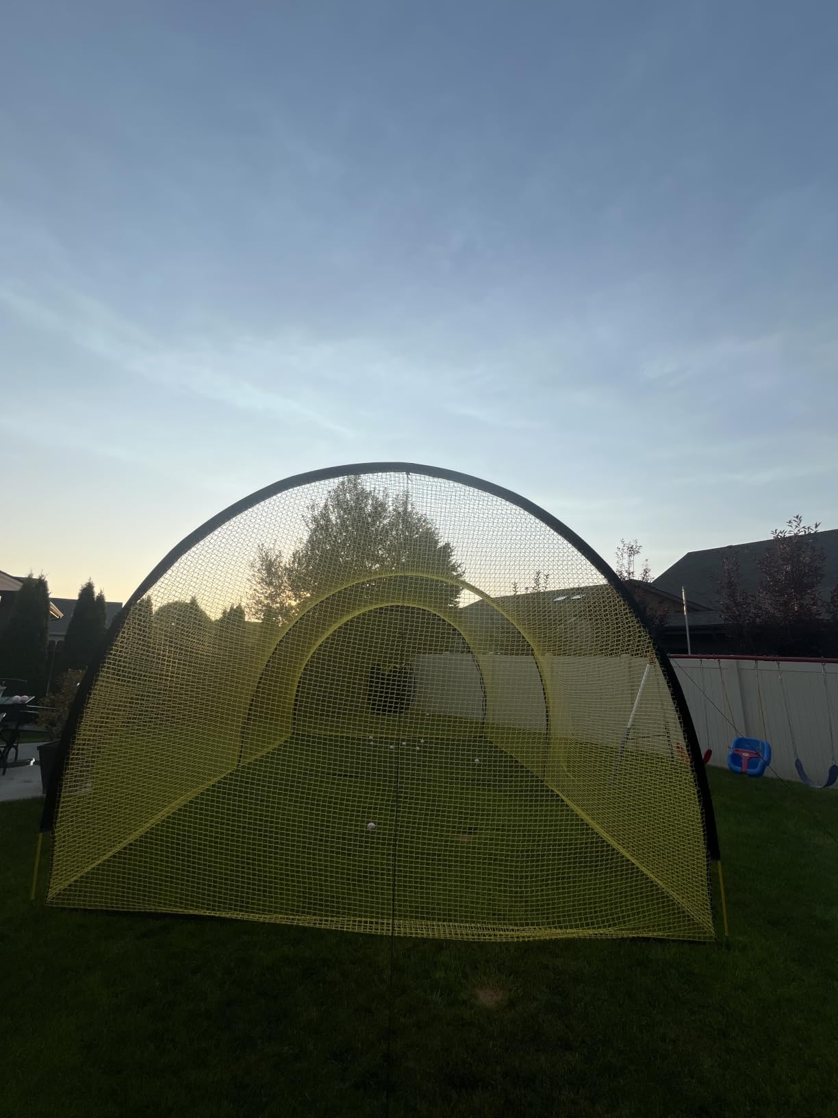 Apex Sports Portable 22ft x 12ft x 8ft Baseball & Softball Batting Cage with Pitching Machine Hole, 3ply 1.25'' Yellow Netting, Secure Steel Poles, 12.7MM Fibreglass Poles, Carry Bag Included customer photo 1