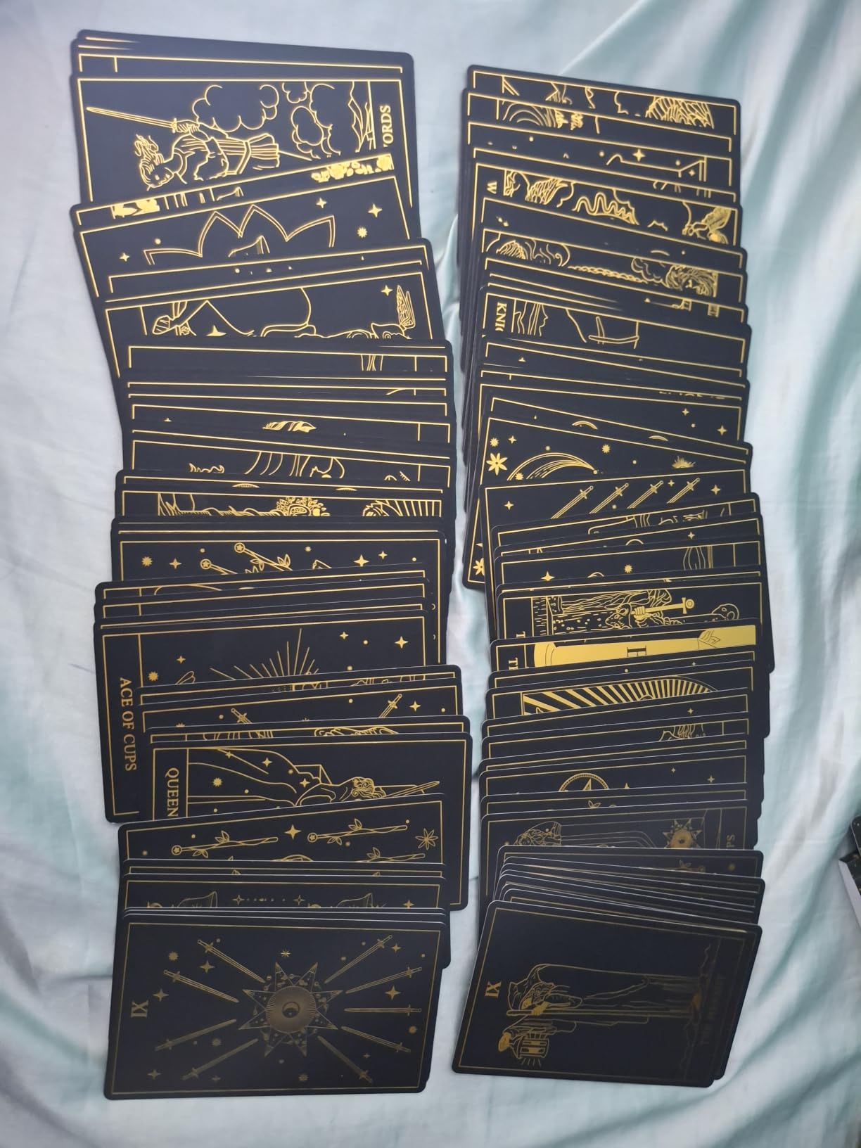 WJPC Rose Gold Edge Foil Tarot Card Decks Set with Guidebook & Gift Box customer photo 1