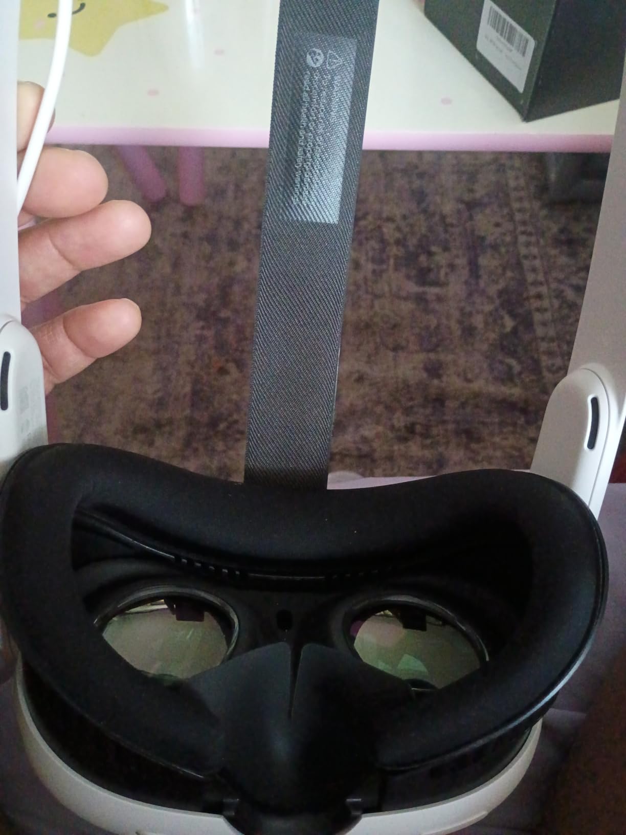 DESTEK Cooling Face Pad for Meta Quest 3, Not for 3S, Stops Overheating | Swaps PU leather for ice gel and breathable ice silk. Two replacements. Feels like cooling arm sleeves for your face. customer photo 1