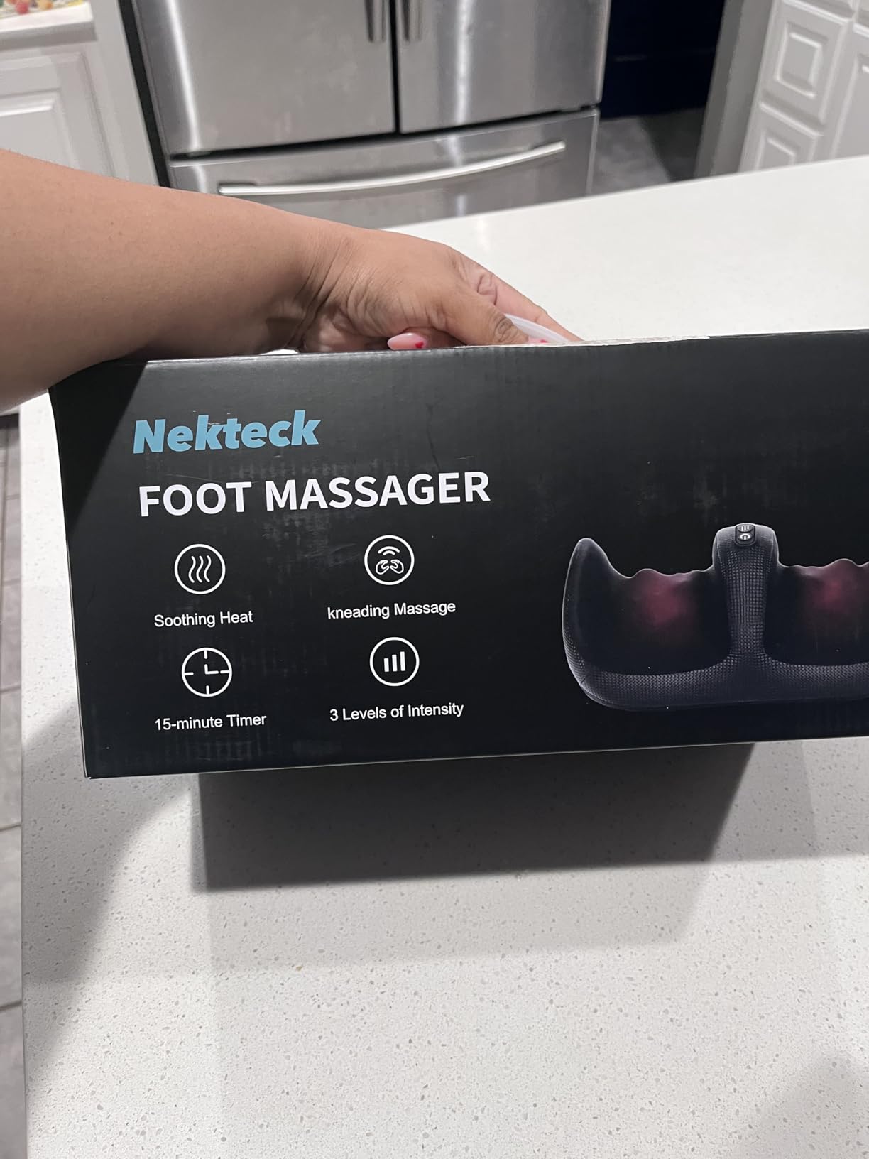 Nekteck Foot Massager with Heat & Foot Roller, Shiatsu Calf Leg Massager for Circulation and Neuropathy Pain Relief for Feet Care Home Office Gadgets Relaxing Massage Tools Gifts for Women Men Mom Dad customer photo 1