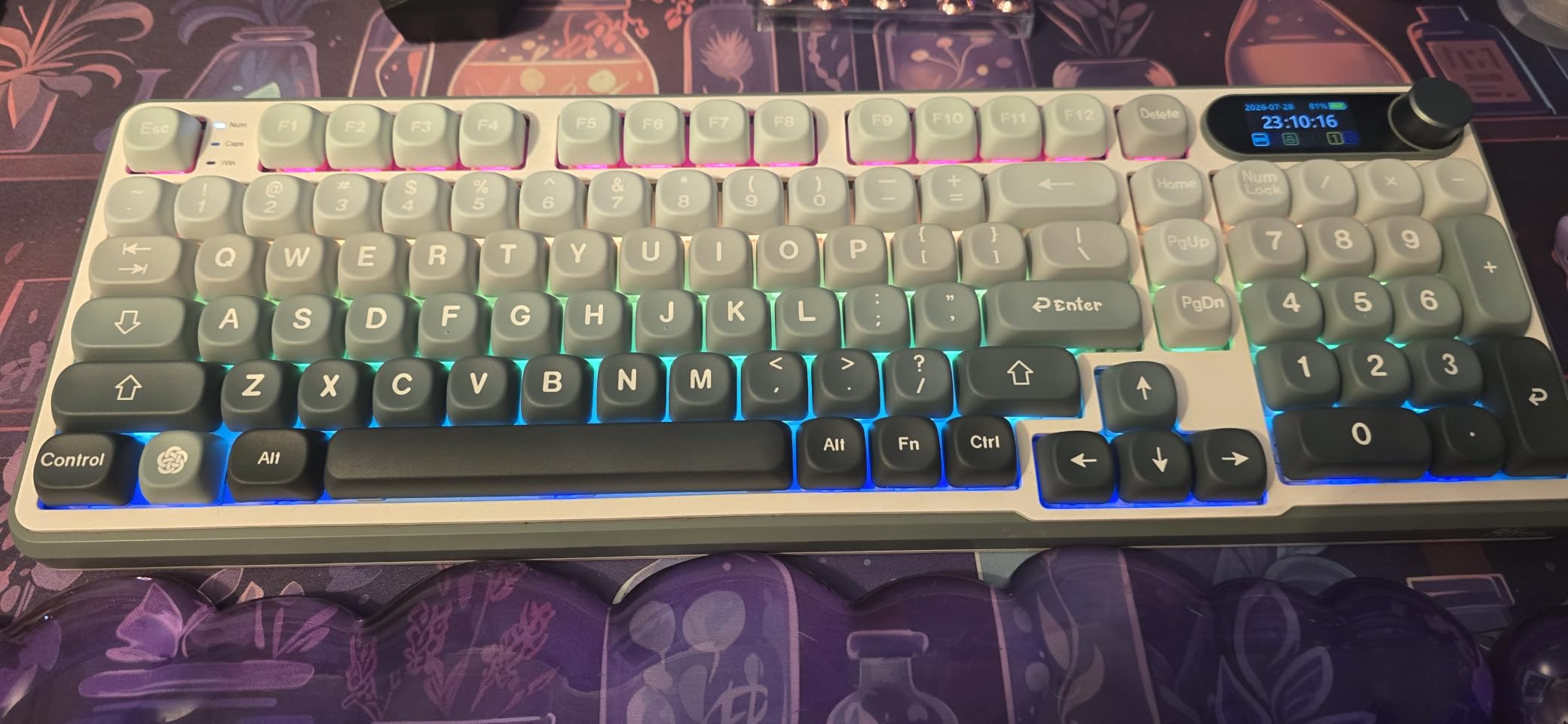 XVX PBT Keycaps-MOA Keycap, Custom Keyboard Keycaps 60 65 75 100 Percent, 5 Side Dye Sublimation, 132 Keys Keycap Set for Cherry Gateron MX Switches Keyboards, Gradient Gray customer photo 2
