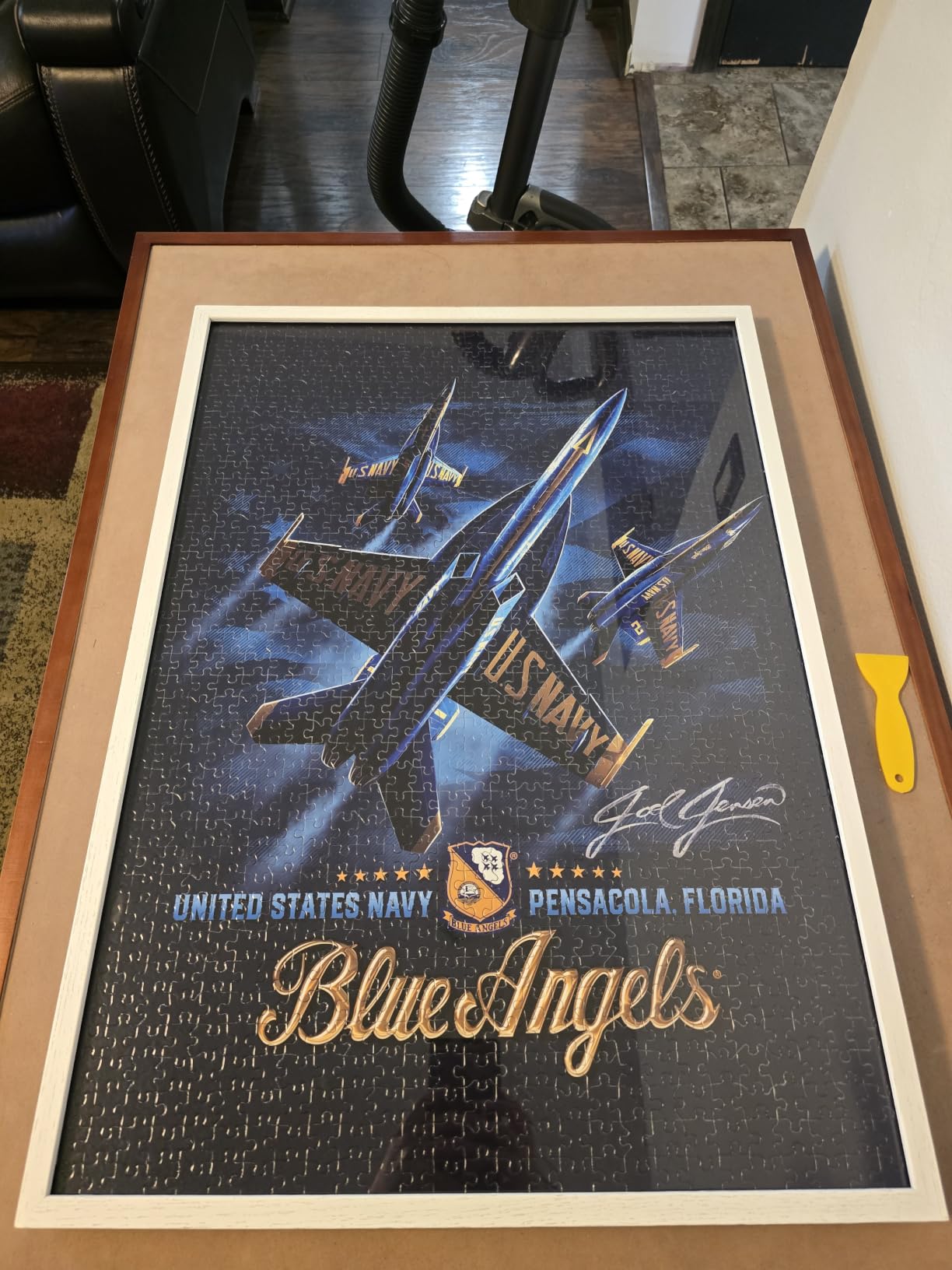 27x40 Bronze Poster Frame, High-End Metal, 24x36 Mat, Tempered Glass customer photo 1