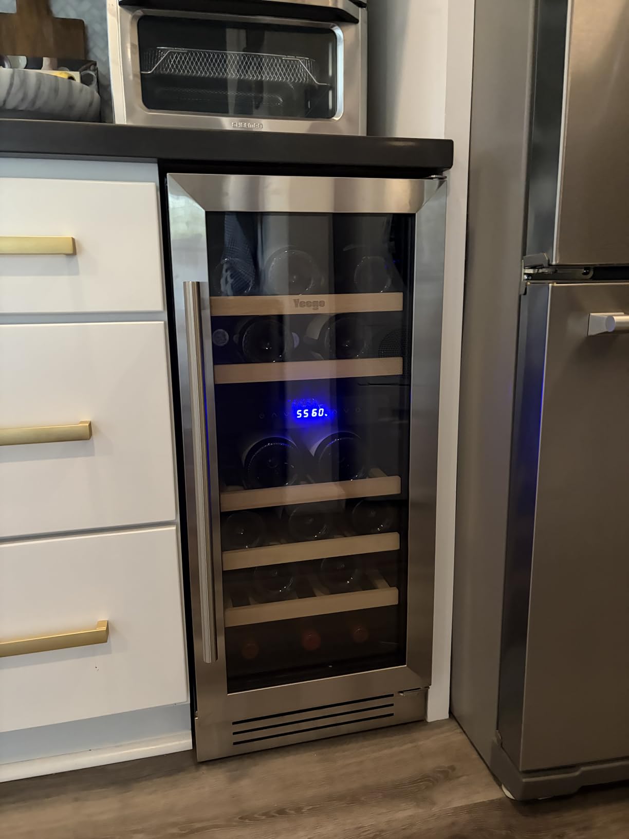 Yeego Wine and Beverage Refrigerator - 24 Inch Dual Zone Wine Fridge 60 Can & 20 Bottle, 36-72°F Cooler Built in Under Counter Fridge with Glass Door for Beer Soda Drink Home Bar Office customer photo 2
