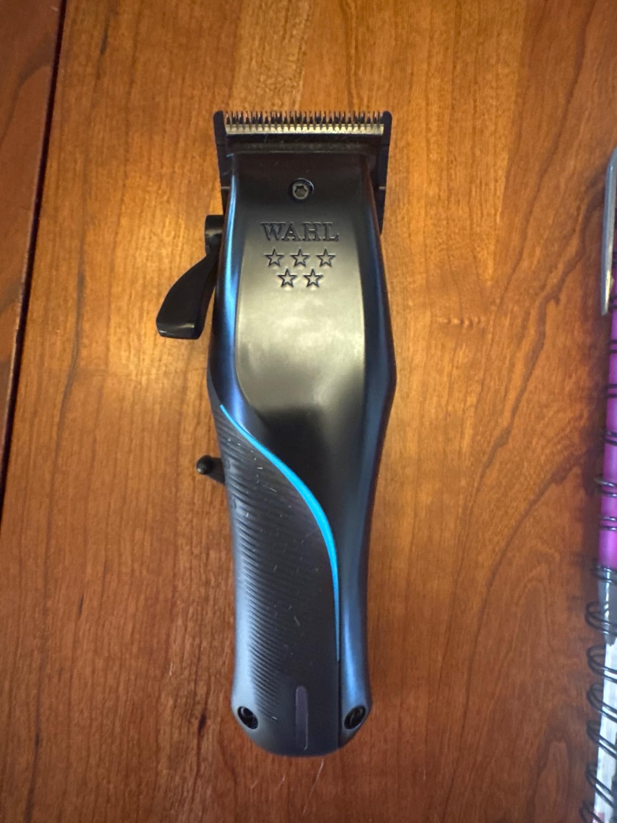 Wahl Professional 5 Star Vapor Cord/Cordless Clipper, F32 Fadeout Blade | 8000 RPM Brushless Motor with Adaptive Speed Control, 150 Min Runtime, 60 Min Charge, DLC Coated Blade, Model 3026480 customer photo 1