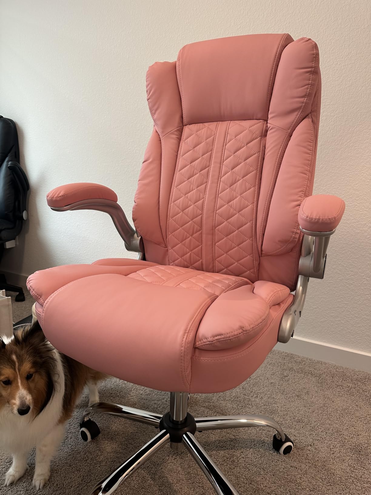 400lbs Executive Office Chair with Flip-Up Armrests, Big and Tall Computer Chair for Heavy People, Heavy Duty Ergonomic Comfy Chair, Breathable PU Leather (Black) customer photo 1
