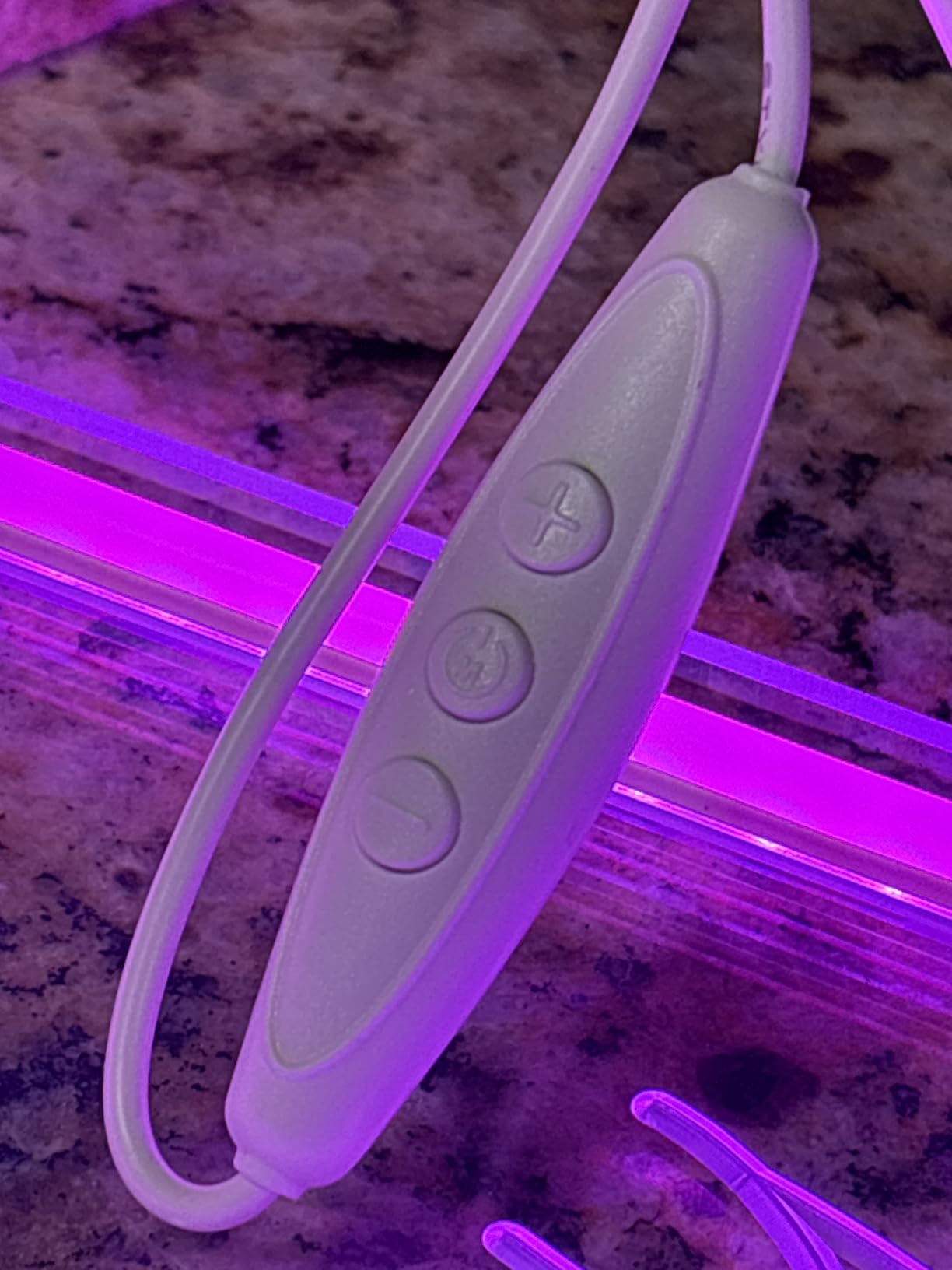 ON AIR Neon Light Recording Neon Signs Wall Decor for Podcast Setup, Broadcasting Room, Radio Station, Home Studio, Gift Art for Friends, Podcaster - 16.14 x 8.35 IN - USB Powered - Acrylic customer photo 1