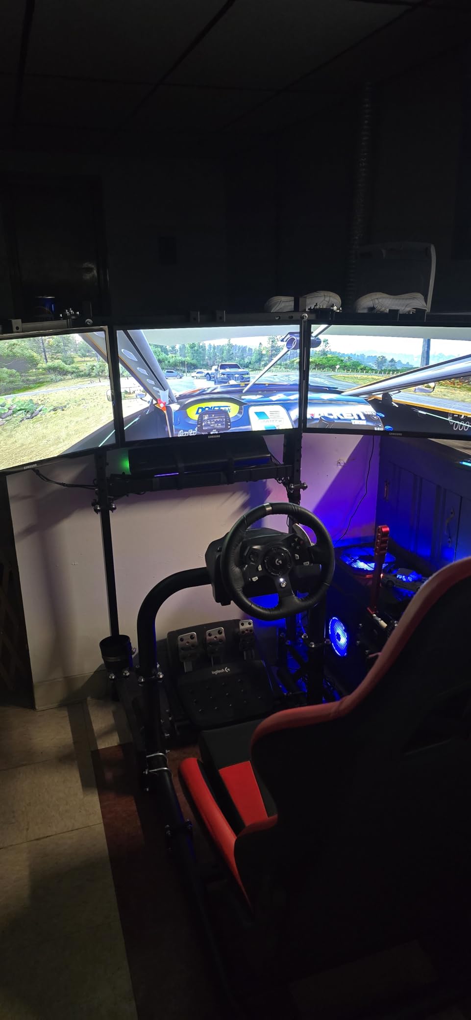 Dardoo Racing Simulator Cockpit Vertical Bracket with Triple Monitor Stand and Red Seat Fit for Logitech G29 G920 G923, for Thrustmaster T300RS CSL-DD, for Fanatec customer photo 2