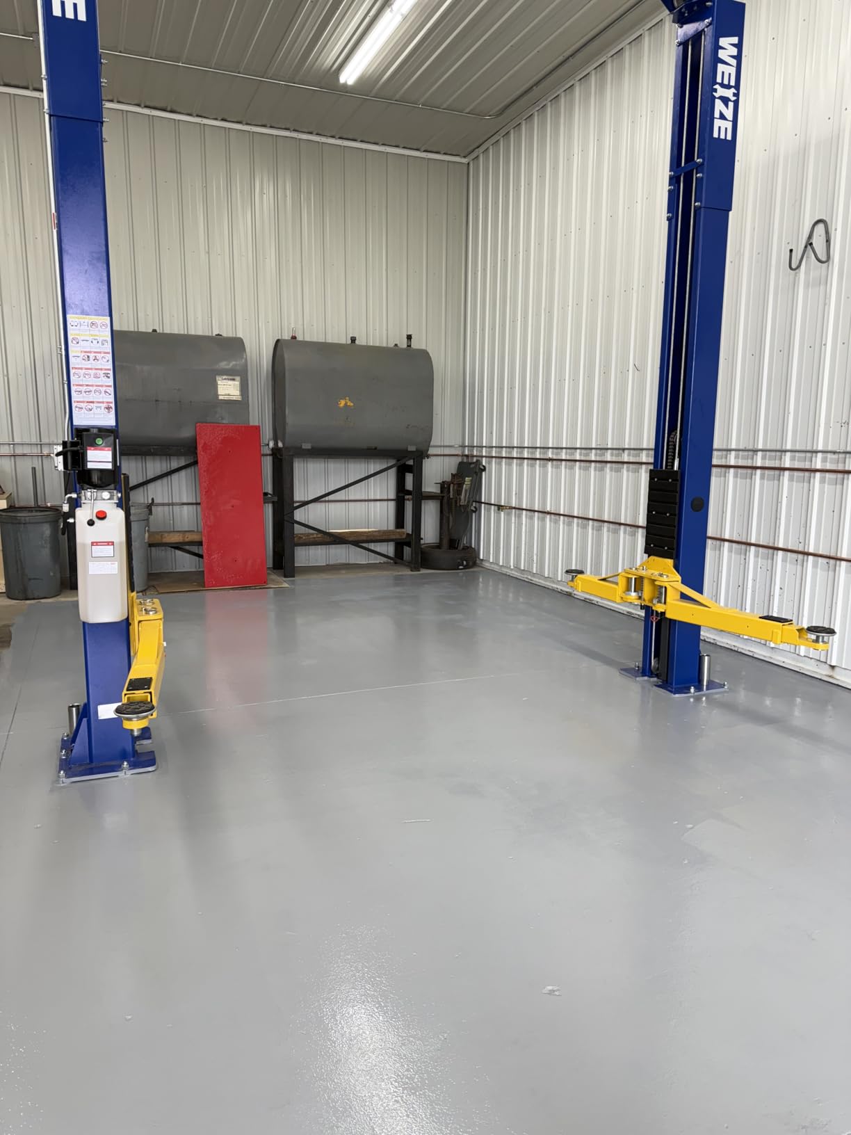 WEIZE 10000lbs 2 Post Car Lift with Double Point Release, 2 Post Overhead Auto Truck Tractor Lift for Repair Store customer photo 1