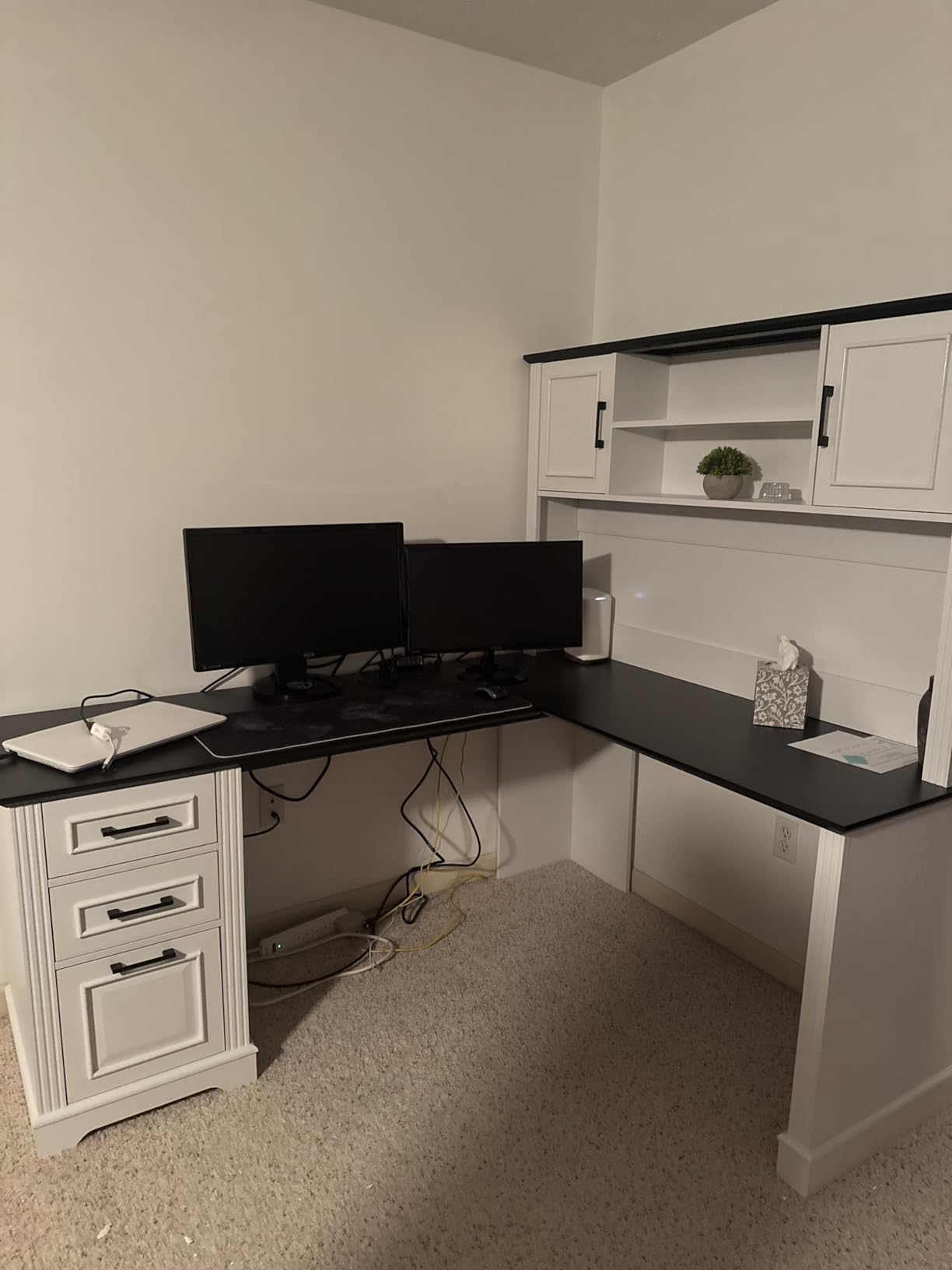 SEDETA Farmhouse L Shaped Desk with Hutch and 3 Drawers, 68.9