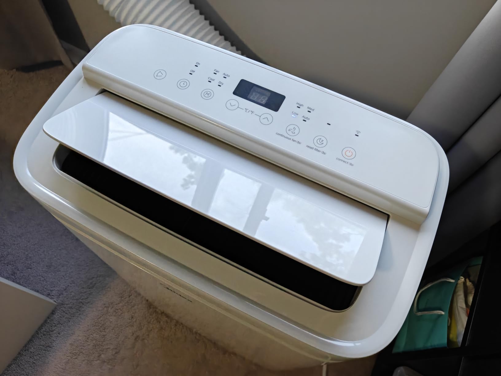 Midea 14,000 BTU ASHRAE Portable Air Conditioner, 10,000 BTU SACC, Smart App and Remote Control, Alexa and Google Assistant, for Rooms up to 450 Sq. Ft. customer photo 2
