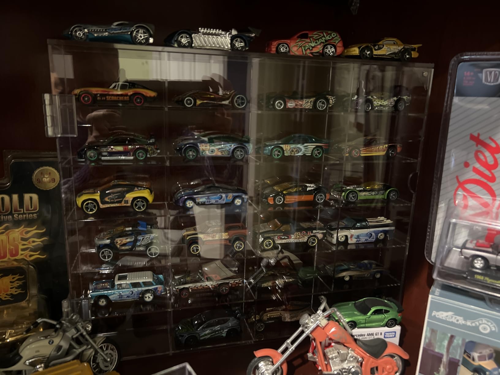 Acrylic Display Case for Hot Wheels 1/64 Scale Diecast Car Storage customer photo 1