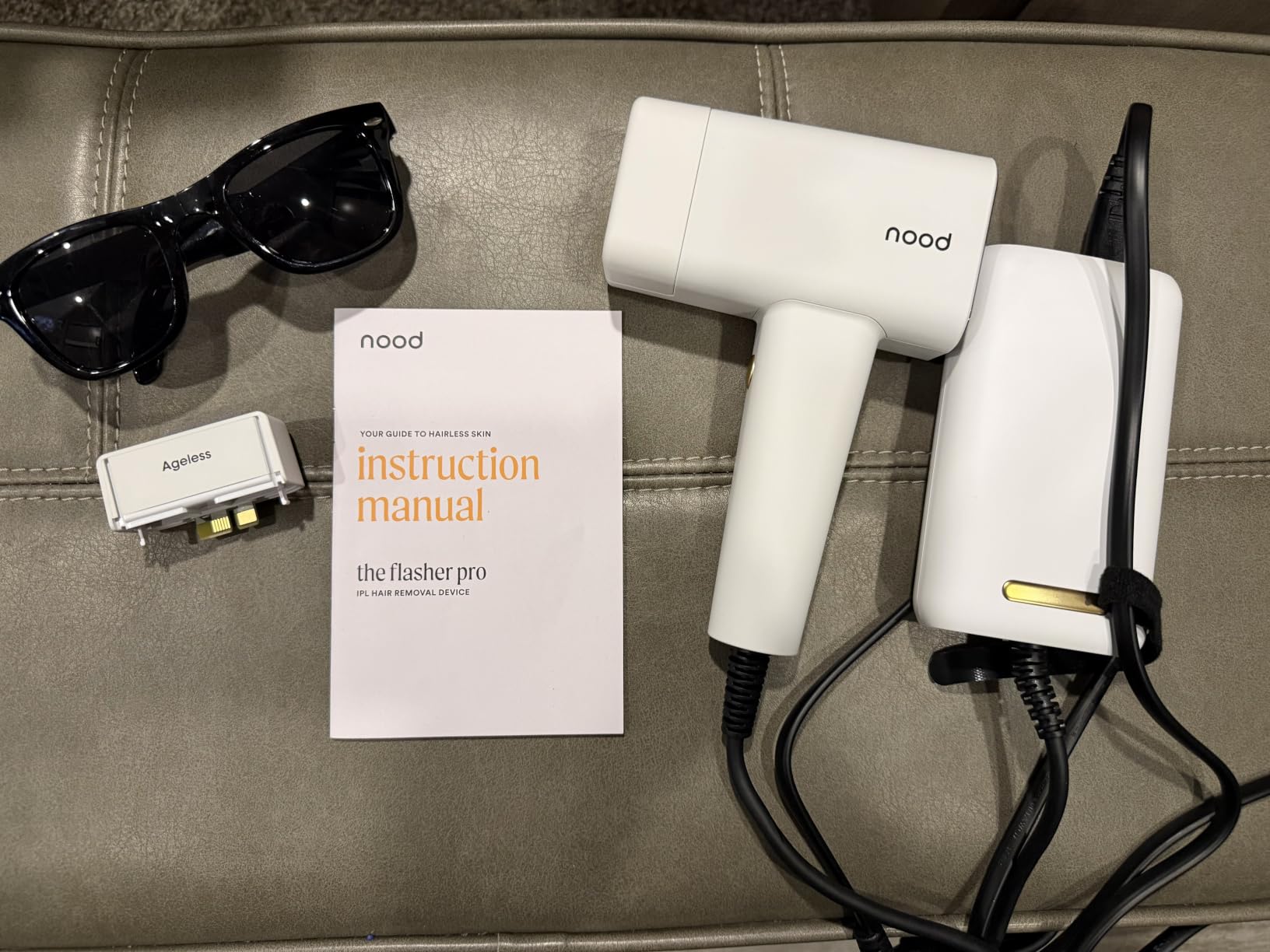 Nood Flasher Pro - Forbes Best Product 2026 - IPL Laser Hair Removal Device For At Home Use - Pain-Free, Permanent, Visible Results After First Use & Works Everywhere Hair Grows - Gloss White customer photo 1