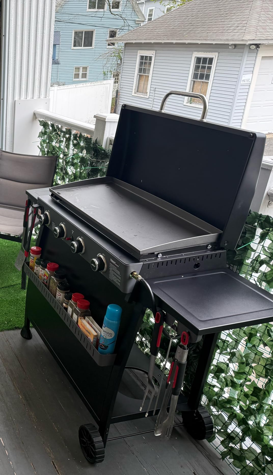 Royal Gourmet PD4001 4 Burner Propane Gas Griddle, Removable Standing Cart | Convertible to Tabletop Design, Black | Flat Top Grill with Hood | for Camping, Tailgating, Backyard BBQ customer photo 2