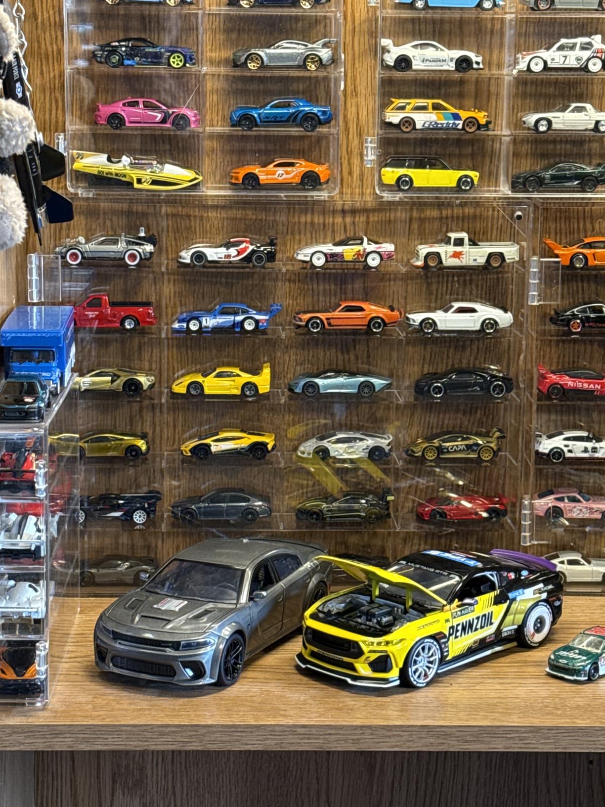 JUESHA Acrylic Display Case for Hot Wheels Storage 1/64 Scale, 6 Levels 24 Slots Toy Cars Showcase Wall Mount or Desktop, Clear Display Organizer for Diecast Matchbox Model Car Tabletop customer photo 2
