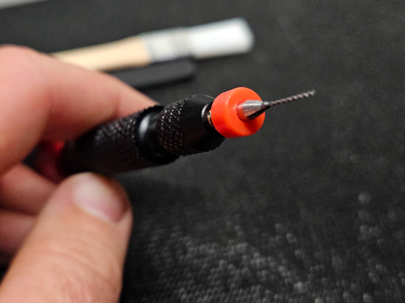 Precision Pin Vise Hand Drill Manual, 26PCS Micro Drill Bit Set | 0.1-2.0mm Mini Drill Bits, Dual Bearing Hobby Hand Drill for Gundam, Scale Models, Resin Kits, Miniature, Jewelry & Crafts customer photo 1
