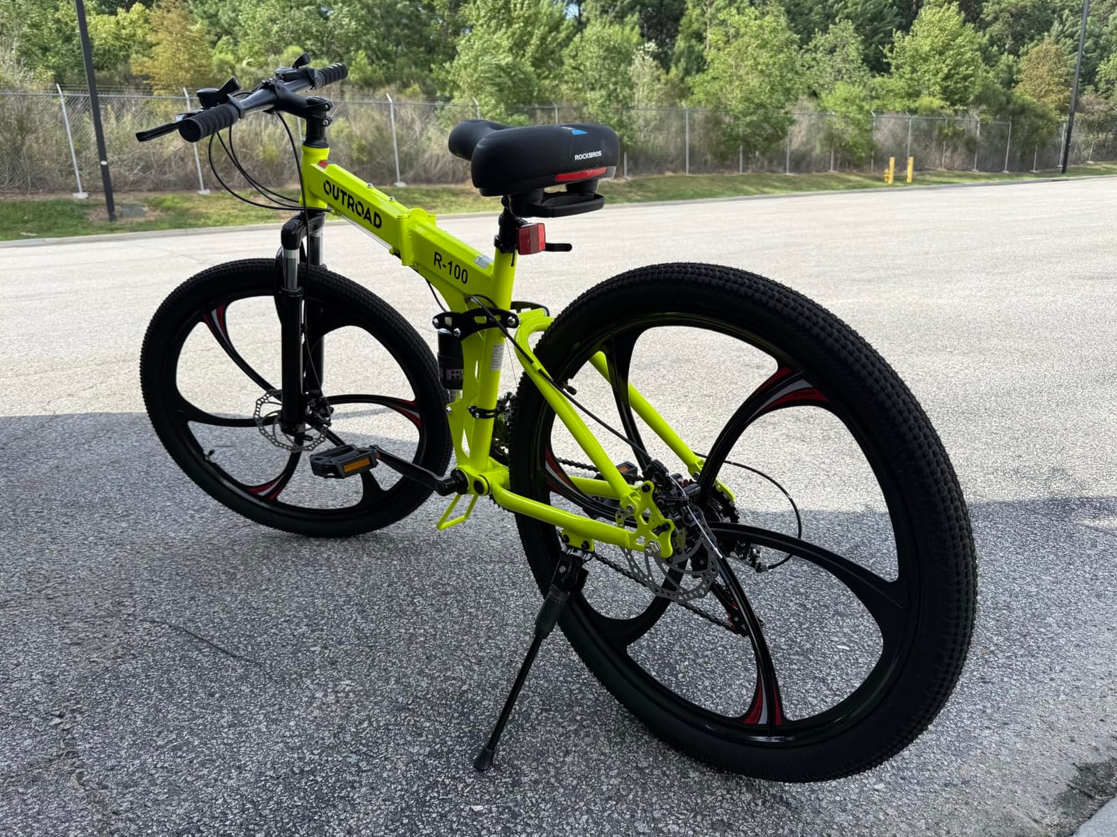 Outroad 26 Inch Folding Mountain Bike, 21 Speed Full Suspension High-Carbon Steel MTB Foldable Bicycle, Dual Disc Brake Non-Slip Folding Bikes for Adults/Men/Women customer photo 2