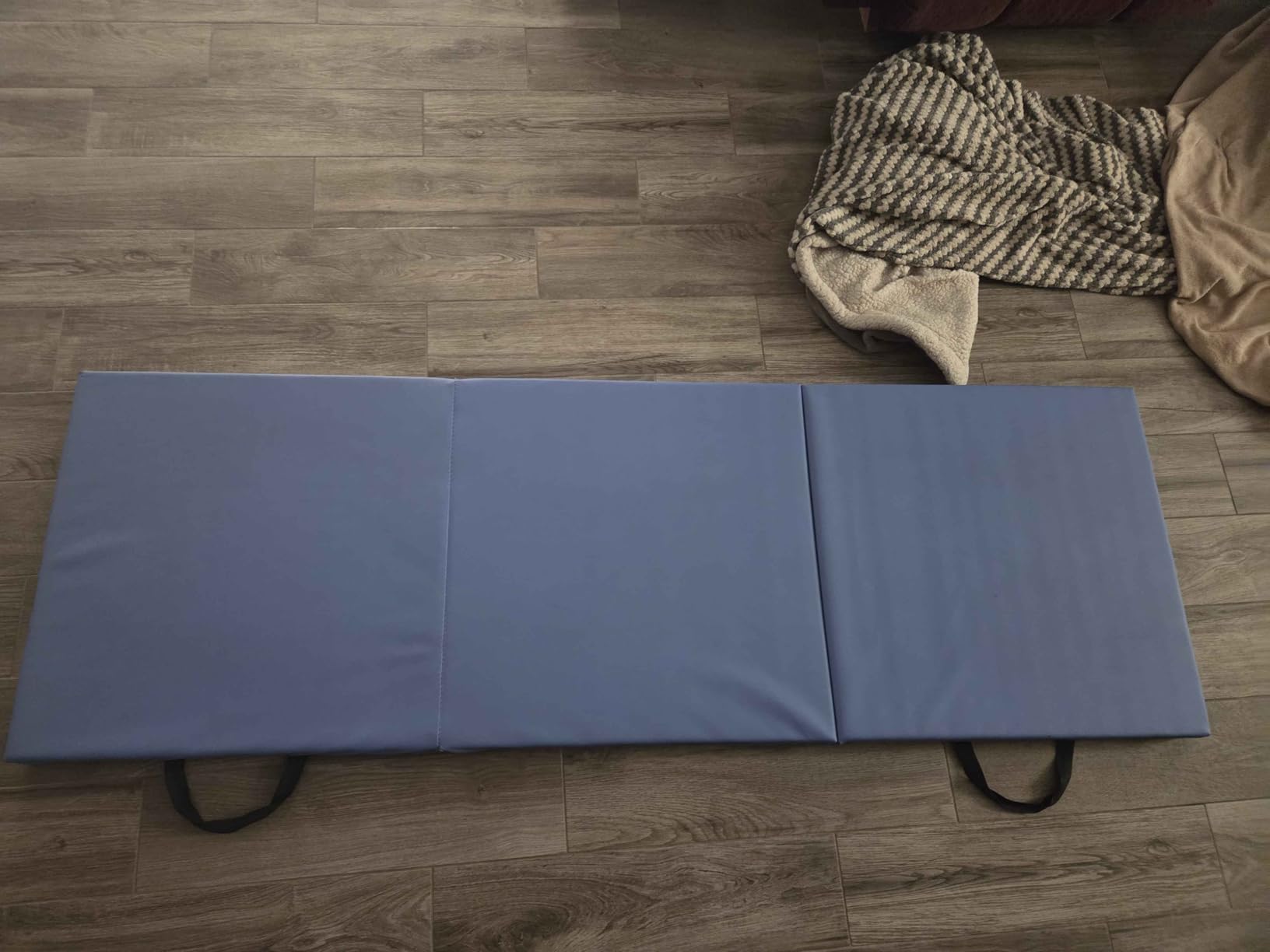 Fitvids Folding Exercise Gymnastics Mat for Tumbling, 2'x6'x2
