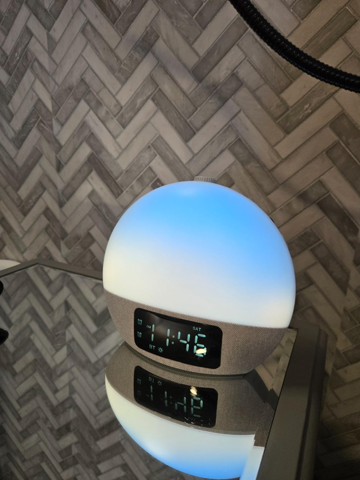 Geuuap Sunrise Alarm Clock White Noise Machine with Bluetooth Speaker, Khaki | 30 Soothing Sounds customer photo 2