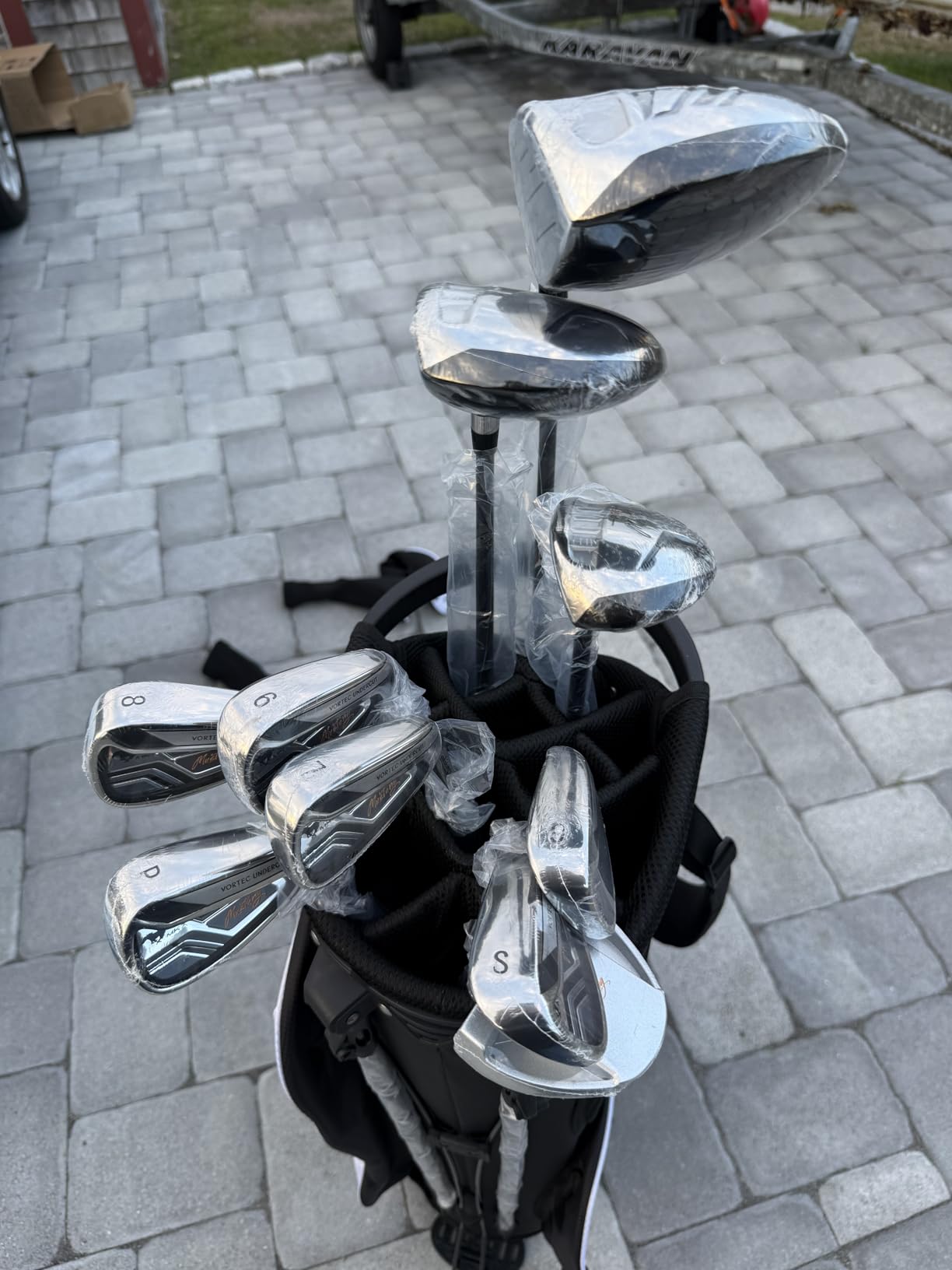 PGF Men's Mustang MK7 Complete Golf Club Package Set [Flex:Regular][14-Pieces] customer photo 1