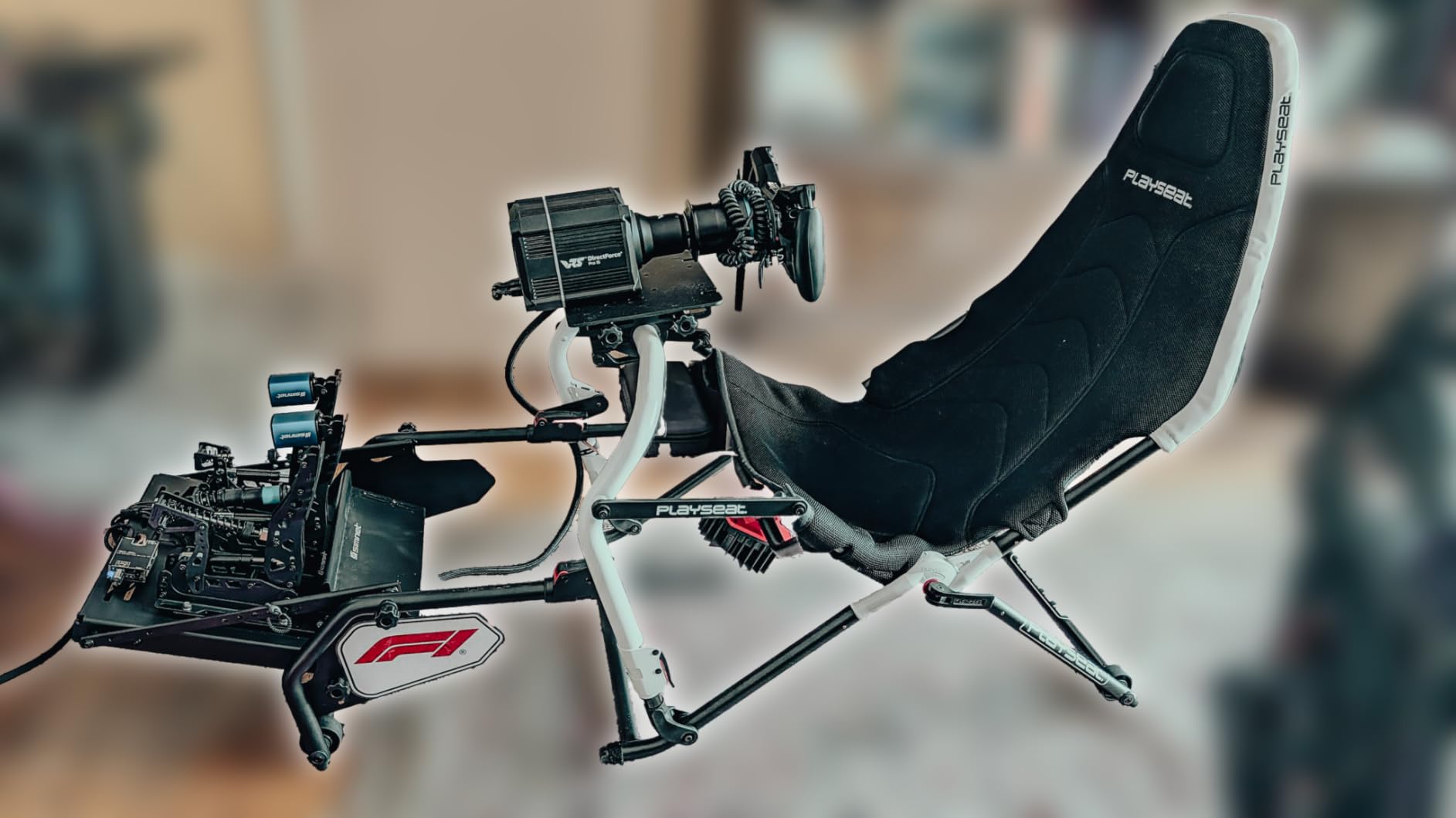 Playseat Challenge DD - F1 Edition Foldable Racing Simulator Cockpit customer photo 2