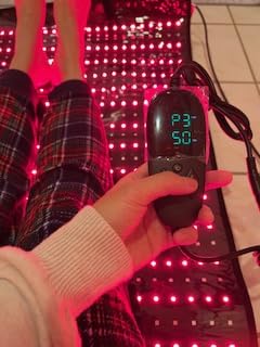 QuasarMD Medical-Grade Full Body Red Light Therapy Mat, 1440 Pcs Professional 5050 LED More Effective 660nm & 850nm Red Infrared Light Blanket for Promote Pain Relief, Enhance Recovery, Energy Boost customer photo 1