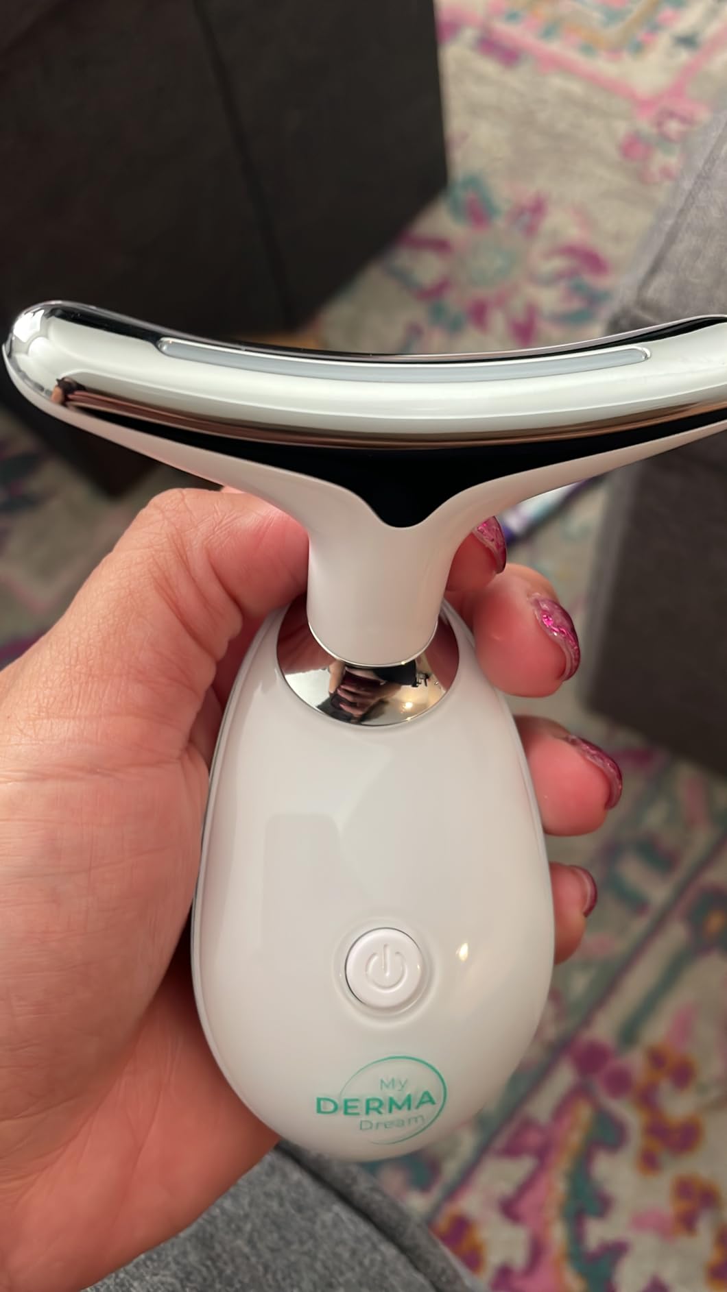 My Derma Dream MyoGlow LED Massaging Device for Arms, Legs, and Face customer photo 2
