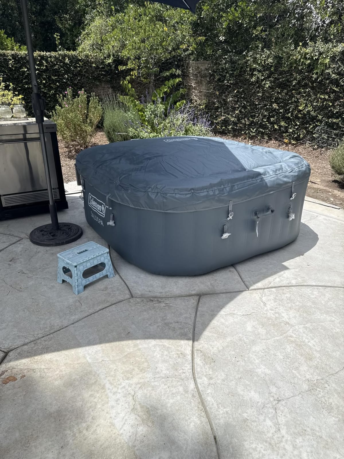 Coleman SaluSpa Hawaii Energy-Efficient 4-6 Person Inflatable Hot Tub customer photo 1