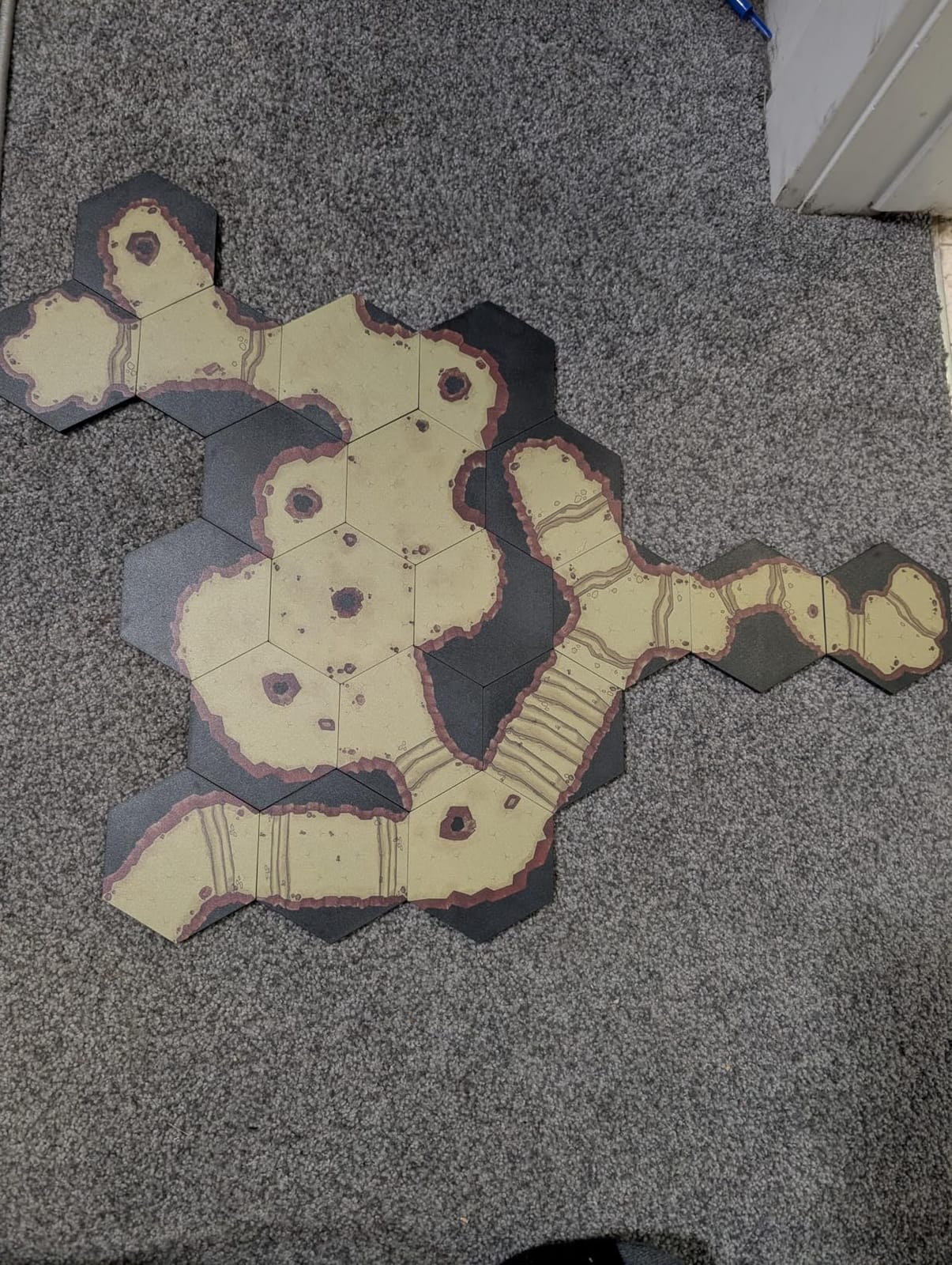 Modular Magnetic Locking DND Map Tiles for Dungeons & Dragons Game | Double-Sided | Fog of War | Dry-Erase | Static Cling Stickers - Cave customer photo 2