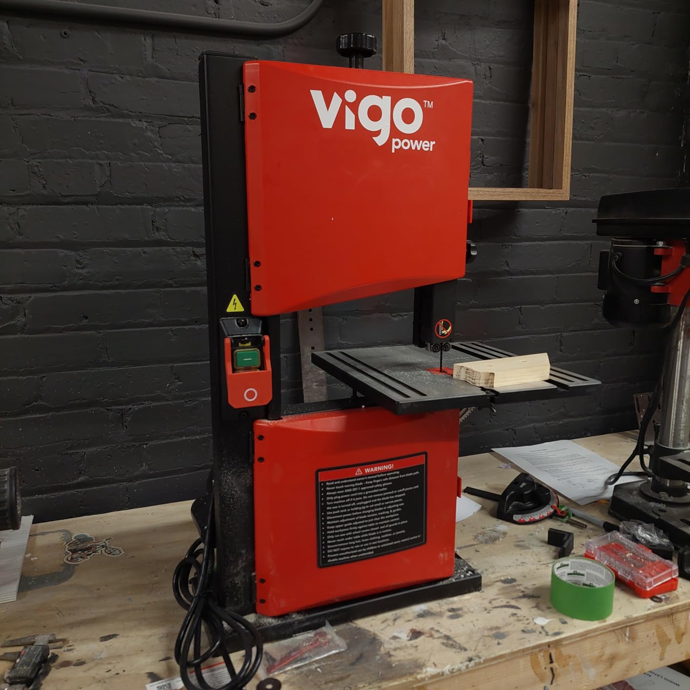 9 Inch Benchtop Band Saw for Woodworking, Portable Bandsaw, 2.8A Induction Motor, Dual-Speed 1700/2500 FPM, 12x12