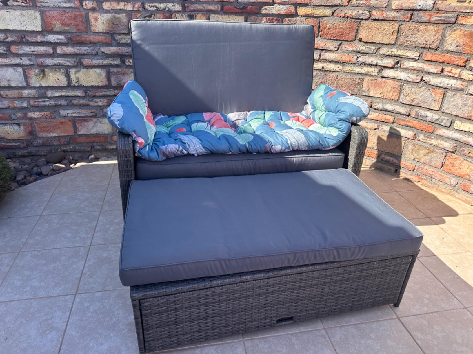 RELAX4LIFE Wicker Patio Outdoor Daybed - Rattan Day Bed Lounger w/Loveseat & Storage Ottoman, Sunbed Sofa Set w/Cushions, 4-Level Adjustable Backrest & 2 Retractable Trays, Patio Daybed (White-Black) customer photo 2