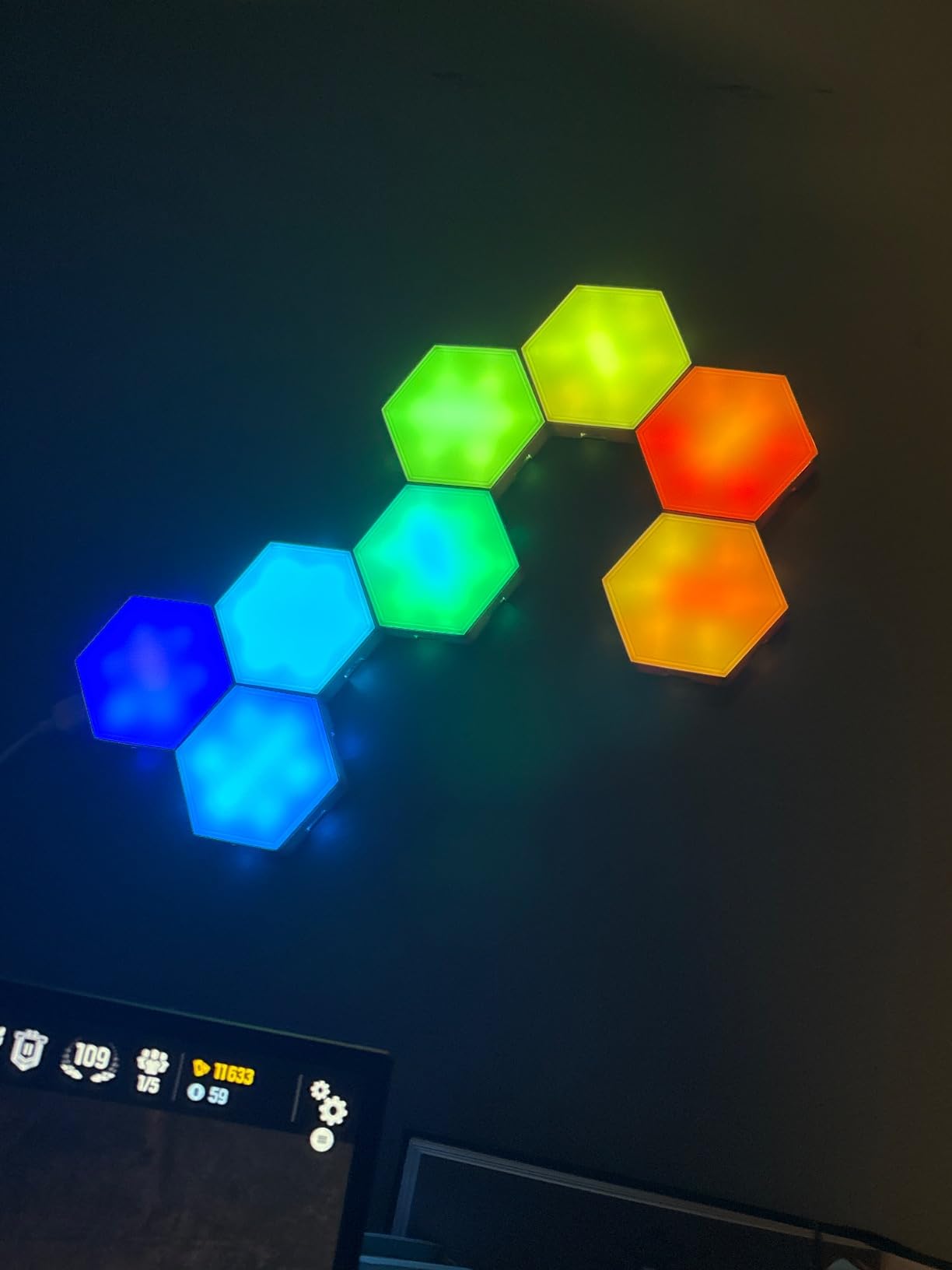 NIUCOO 20 Pack Hexagon LED Light Wall Panels - RGB Smart Gaming Light with App, Remote and Music Sync, Modular Gaming Wall Decor for Bedroom, Game and Living Room customer photo 1