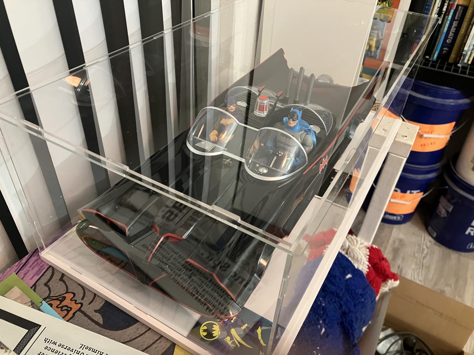 LANSCOERY Acrylic Display Case for Aircraft Models, 9.8x5.9x5.9 in | 3 mm Glossy White Base, 2 mm Clear Panels, Dustproof with Warm String Lights customer photo 1