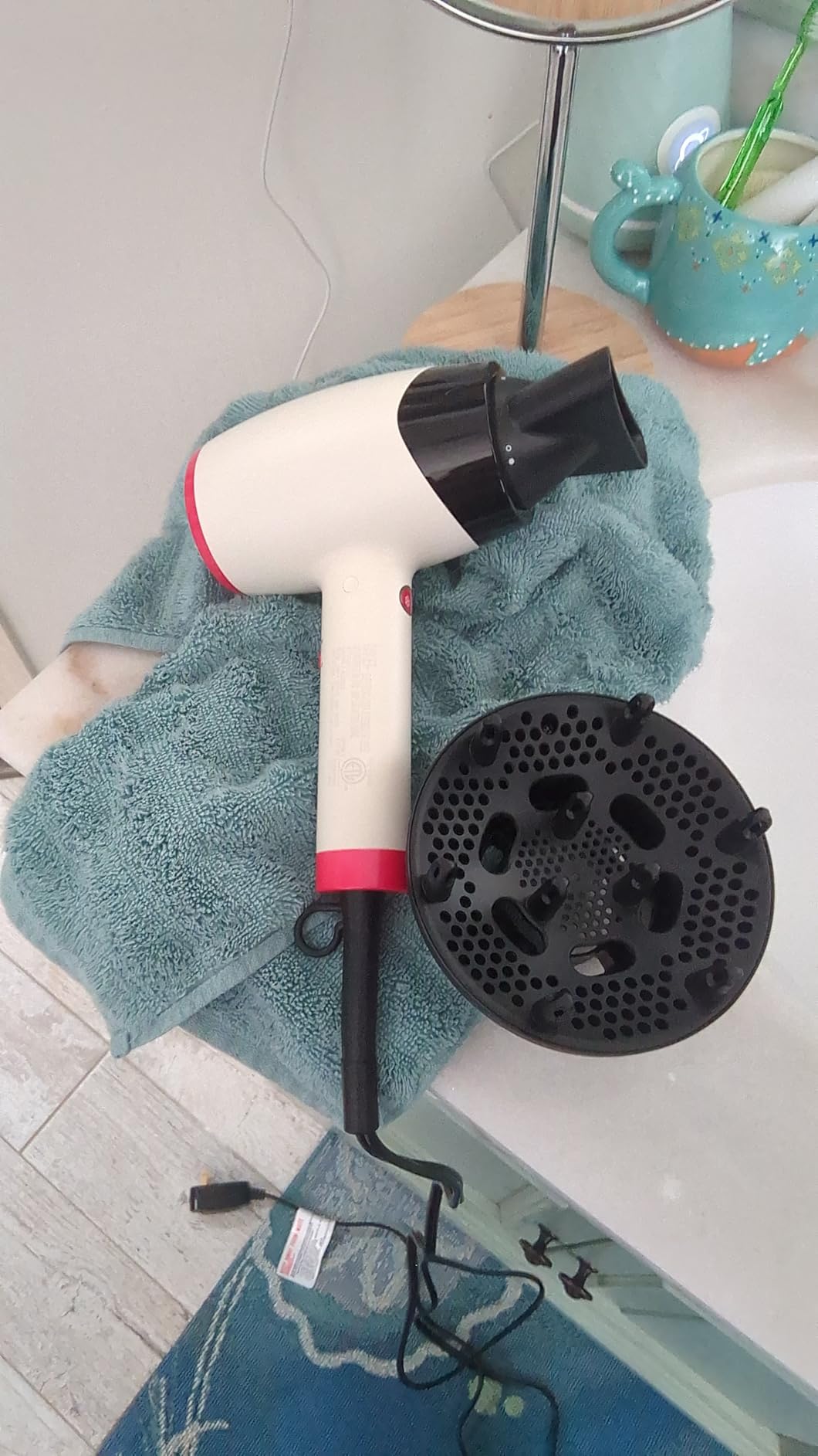 Conair InfinitiPRO Infrared Hair Dryer + Diffuser, Ionic Fast Drying, White | Infrared ionic blow dryer w/ fast drying tech, reduces heat damage & offers salon quality, includes diffuser & concentrator customer photo 2