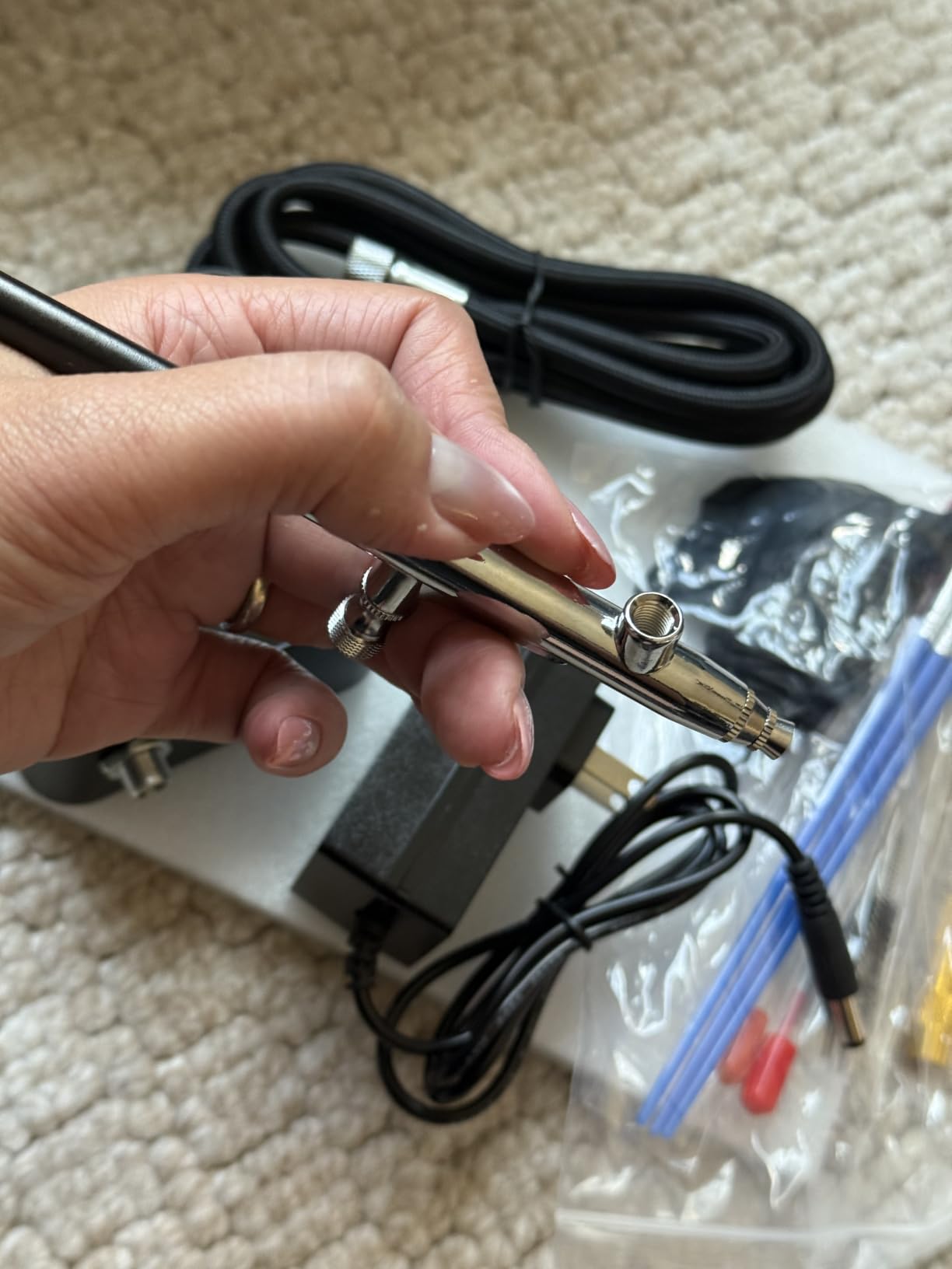 Airbrush Kit, Air Brush Kit With Air Compressor | 22/30/50 PSI High Pressure, Non-Clogging with 0.2/0.3/0.5mm Nozzle, Cleaning Sets, For Painting, Modeling, Cake Decor, Makeup customer photo 1
