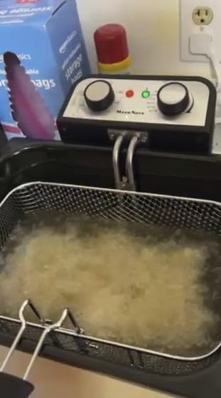 1800W Deep Fryer with 3 Basket, 5.3QT/21Cup Electric Oil Fryer for Home Use | 1800W Fast Heating, Large Capacity, See-through Window Lid, Adjustable Temperature customer photo 1