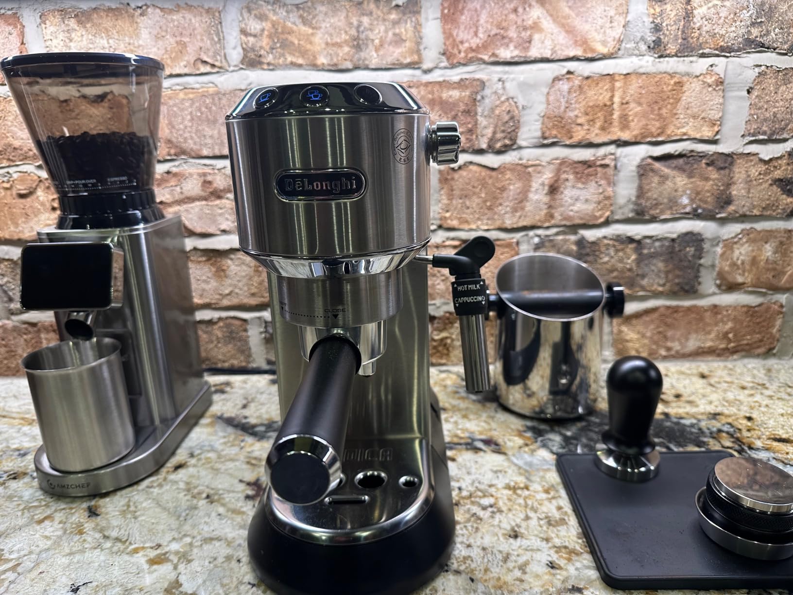 AMZCHEF Commercial Flat Burr Espresso Bean Grinder for Coffee Types | All-Metal Chamber, Anti-Static Tech, Simple to Clean, 90 Precise Settings, Stainless Steel Housing for Rock-solid stability customer photo 2