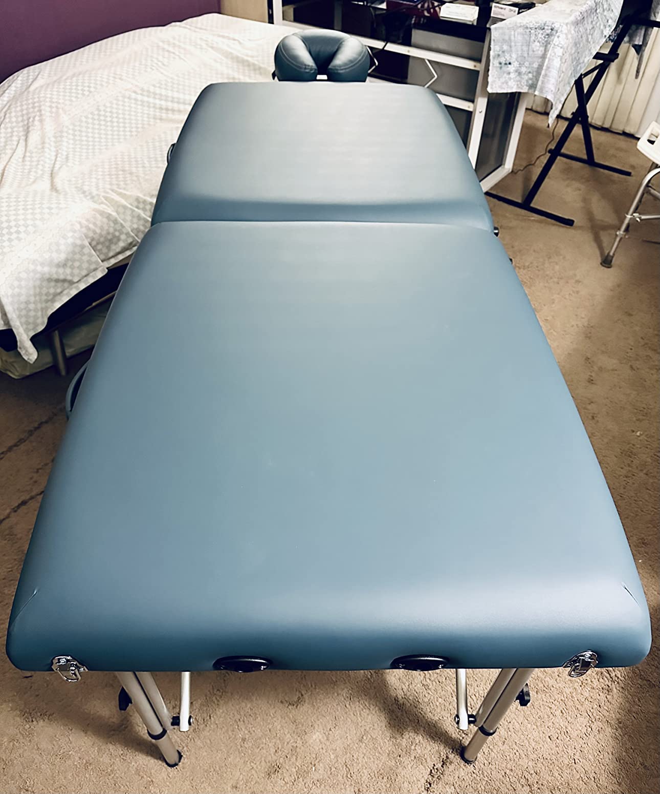EarthLite Portable Massage Table Luna - 30