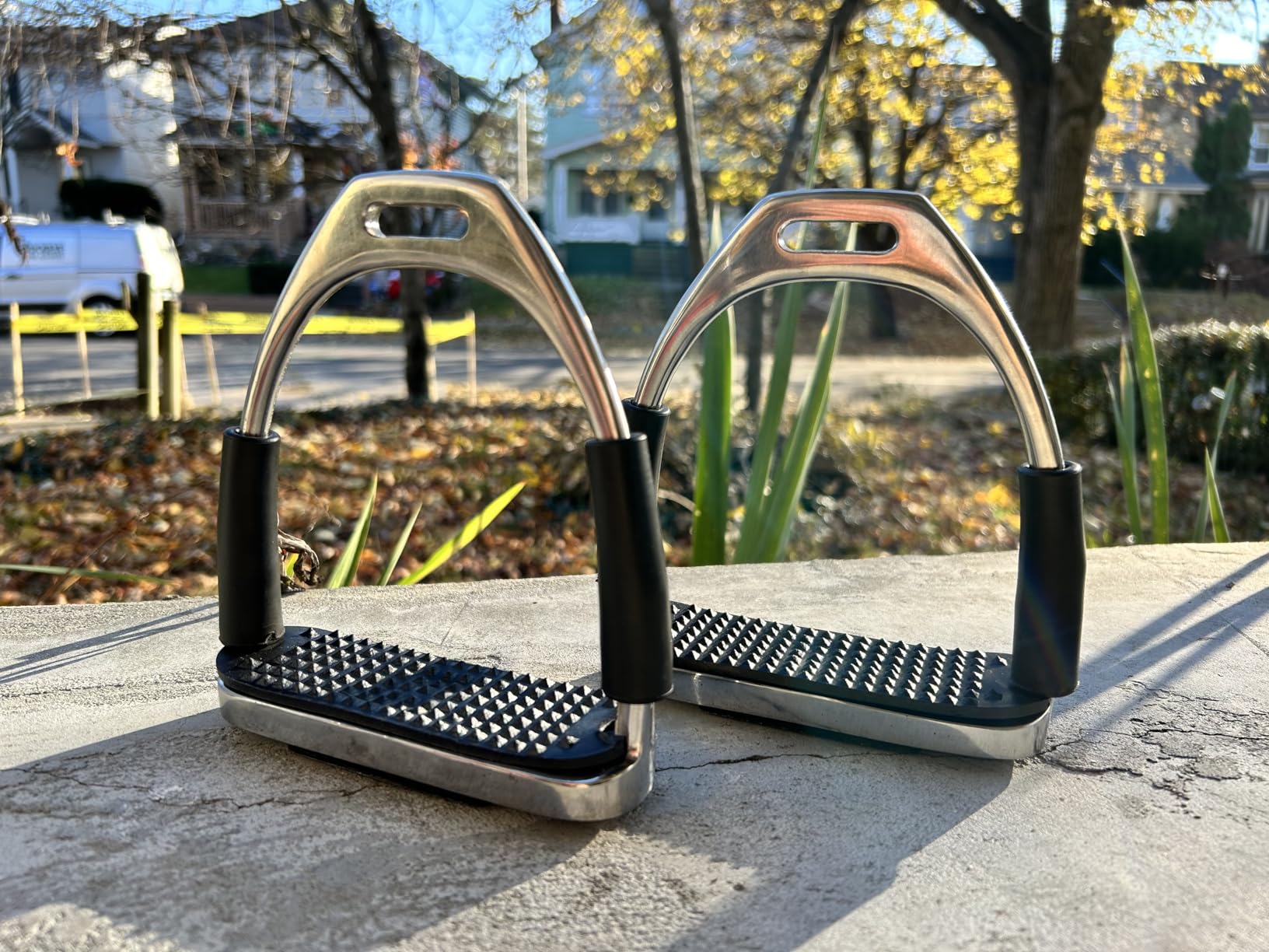 Flex Stainless English Saddle Stirrups Iron Pads Knee Ankle Stress Pain Relief customer photo 2