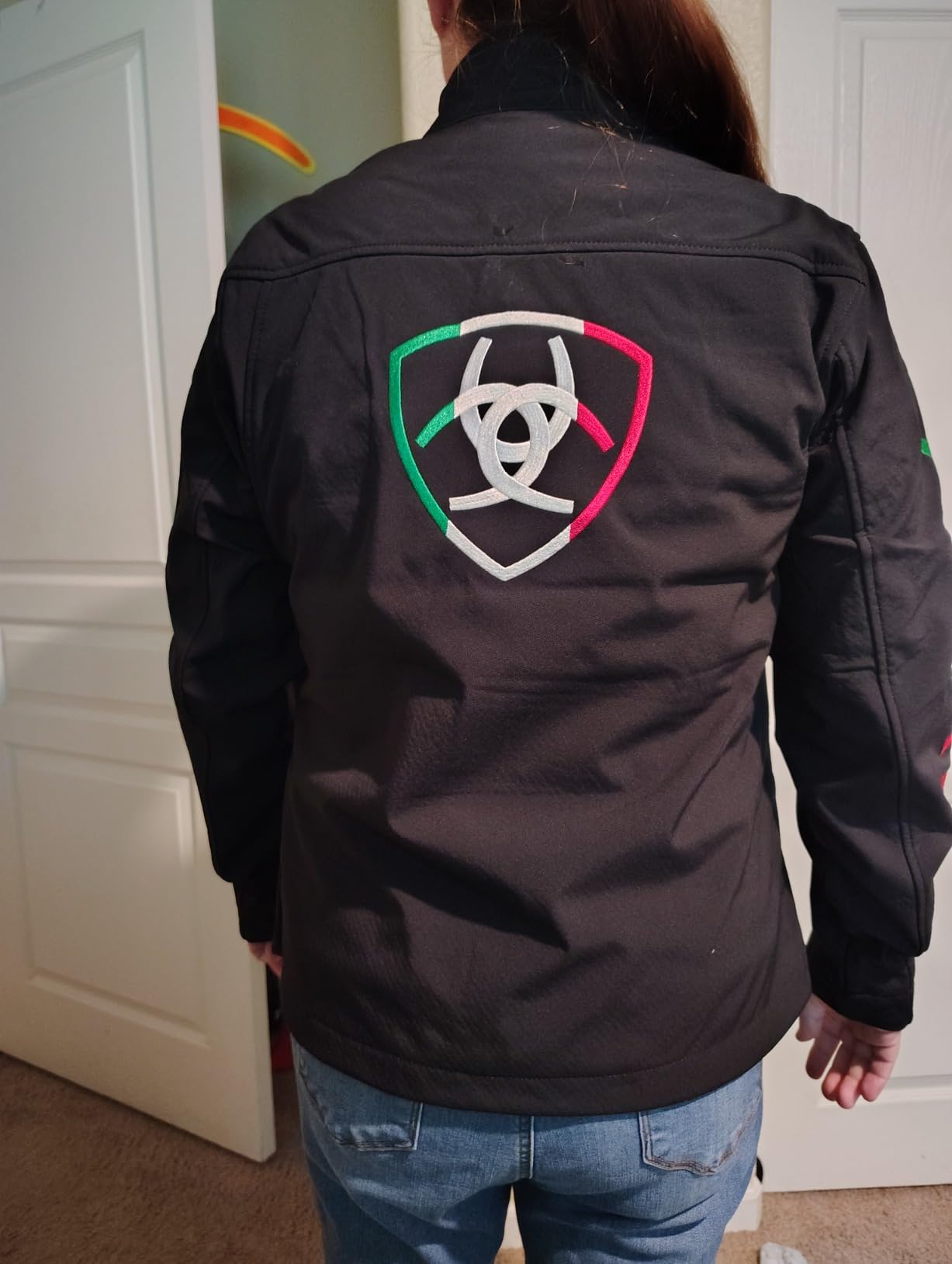 Ariat Women's New Team Softshell Jacket – Wind and Water Resistant Jacket customer photo 2