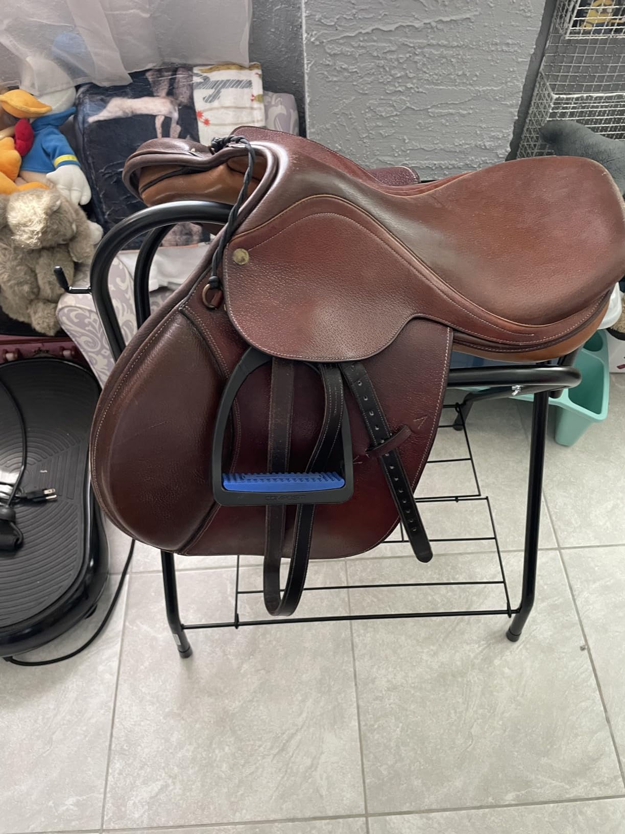 Seny Foldable Freestanding Saddle Rack Stand 26 x 19 x 33 inches customer photo 1