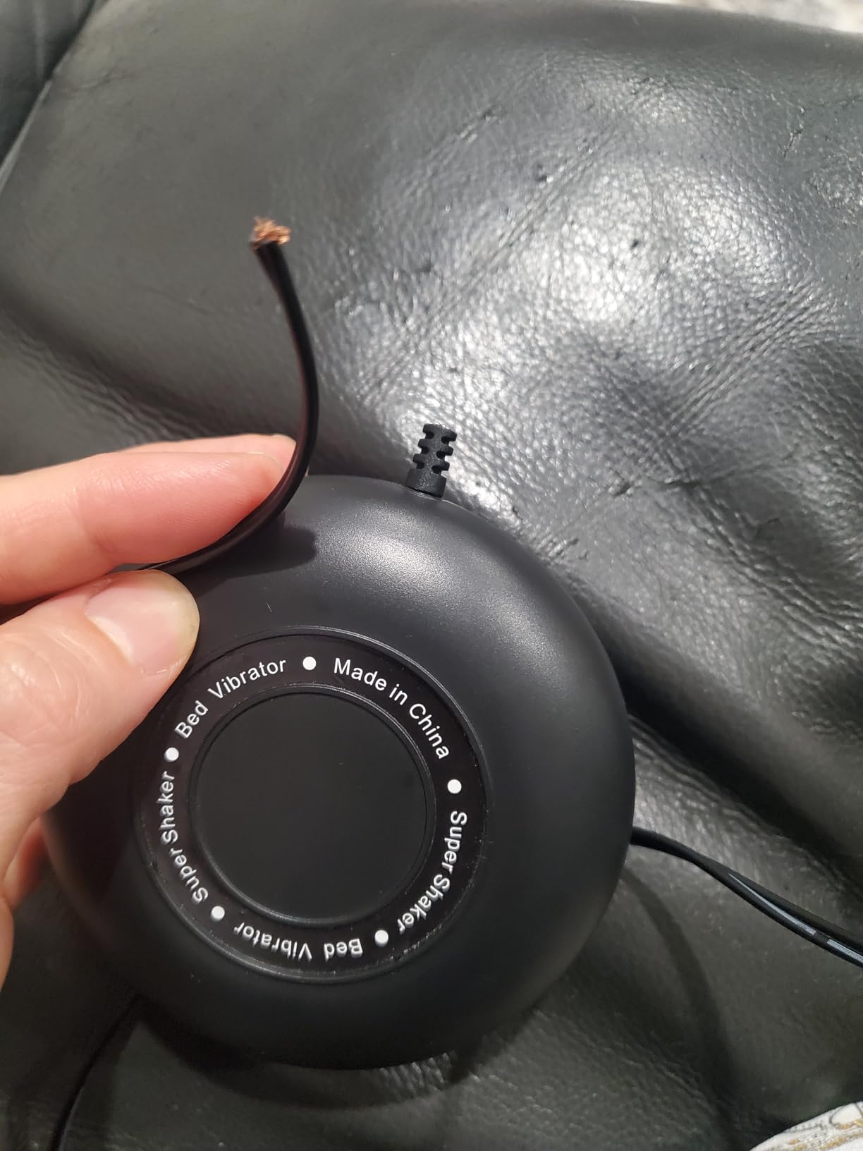 Alarm Clock with Bed Shaker, Vibrating Alarm Clock for Heavy Sleepers customer photo 1